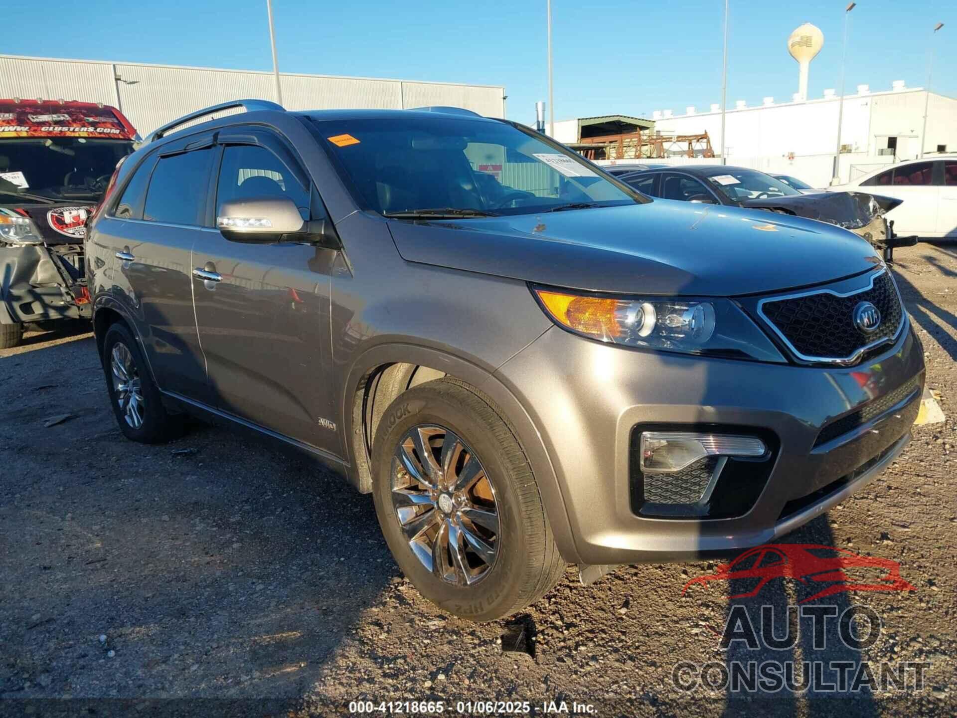 KIA SORENTO 2013 - 5XYKWDA25DG395033