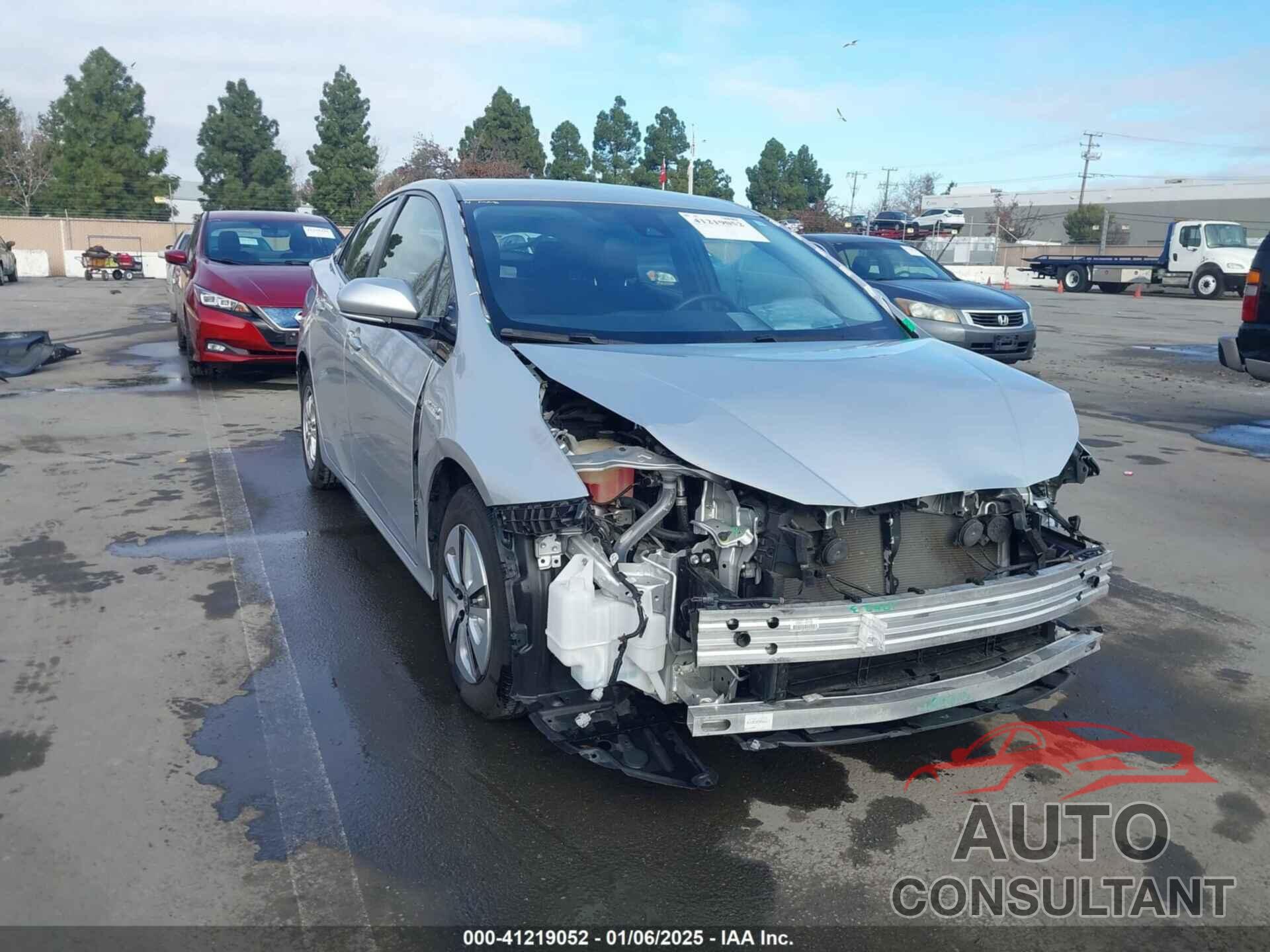 TOYOTA PRIUS 2018 - JTDKBRFU8J3592264