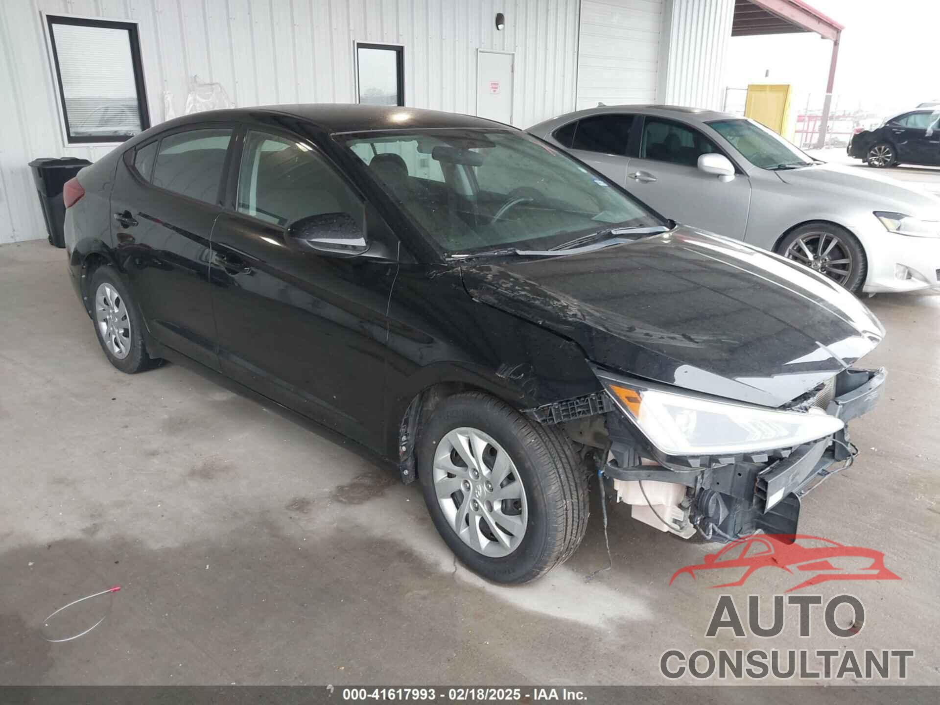 HYUNDAI ELANTRA 2019 - 5NPD74LF0KH467395