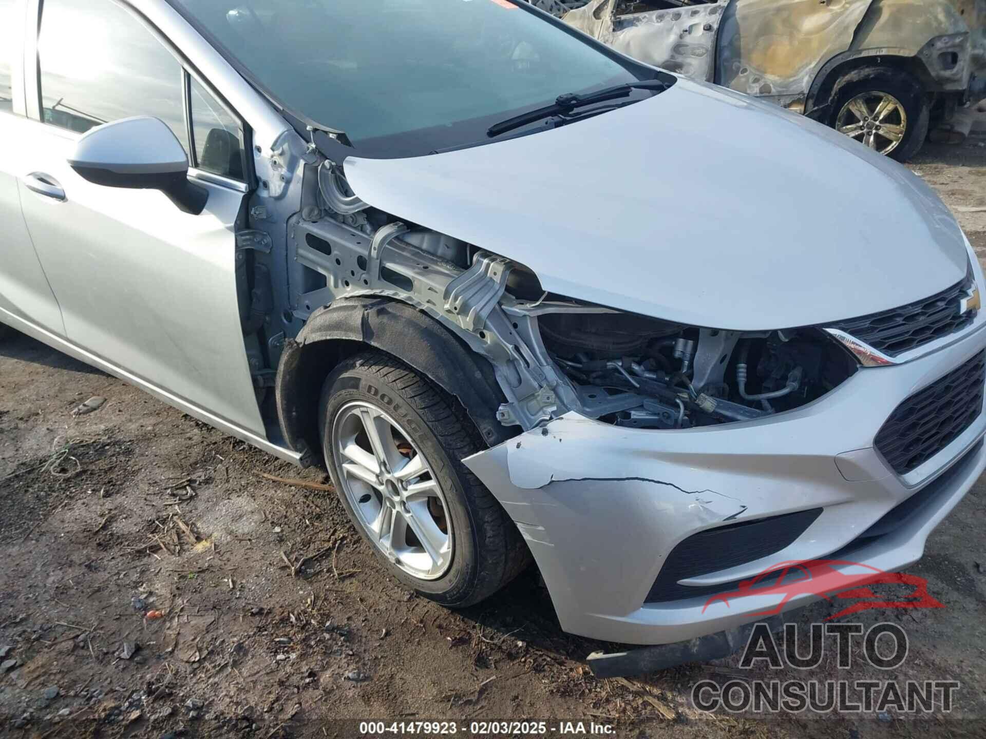 CHEVROLET CRUZE 2017 - 1G1BE5SM6H7137124