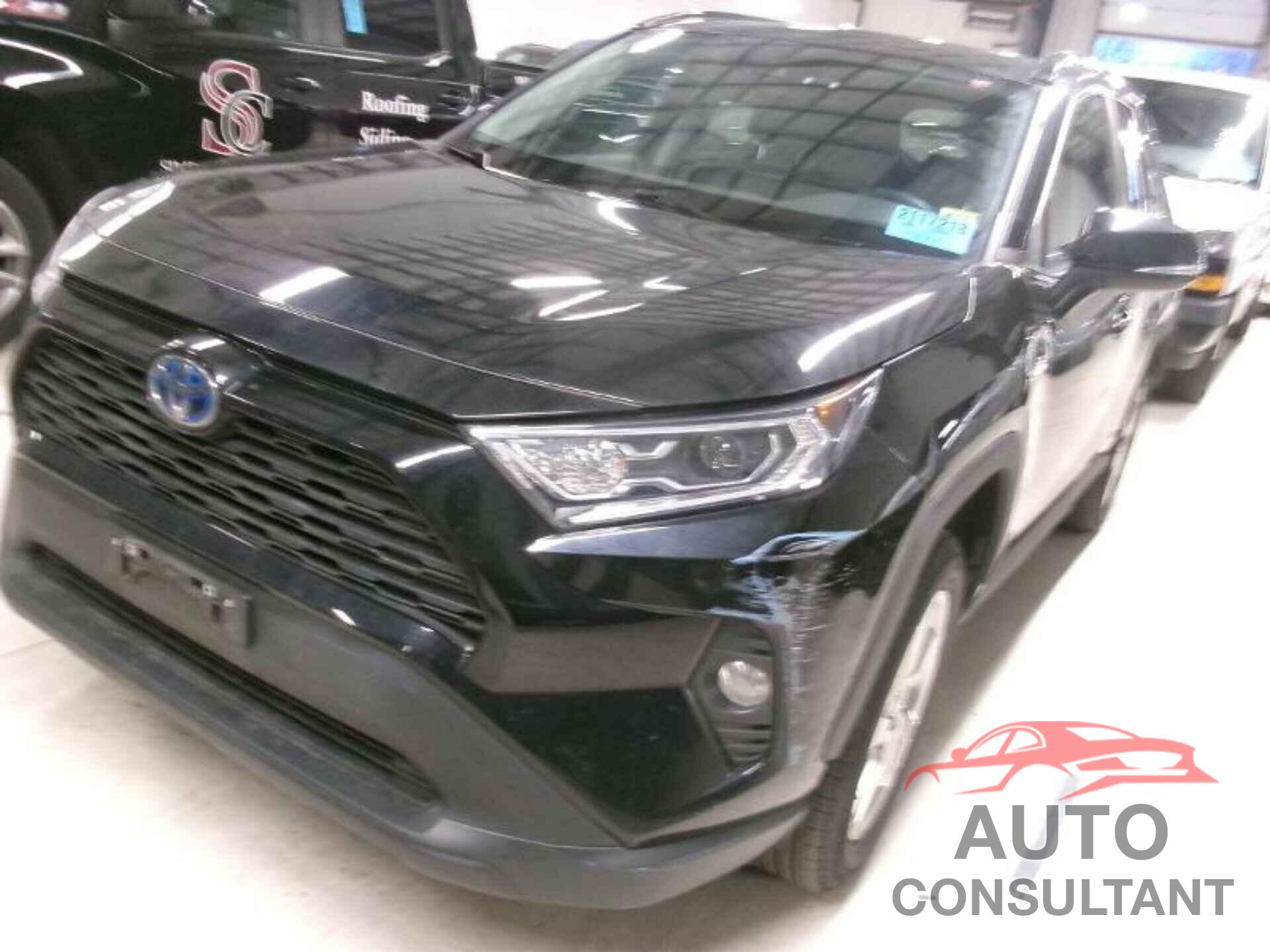 TOYOTA RAV4 2021 - 2T3B6RFV9MW020232