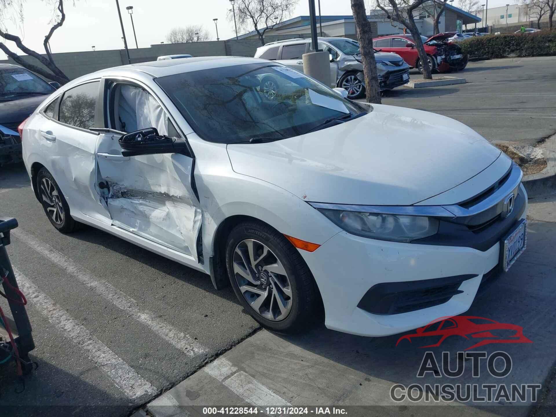 HONDA CIVIC 2017 - 2HGFC2F78HH521168