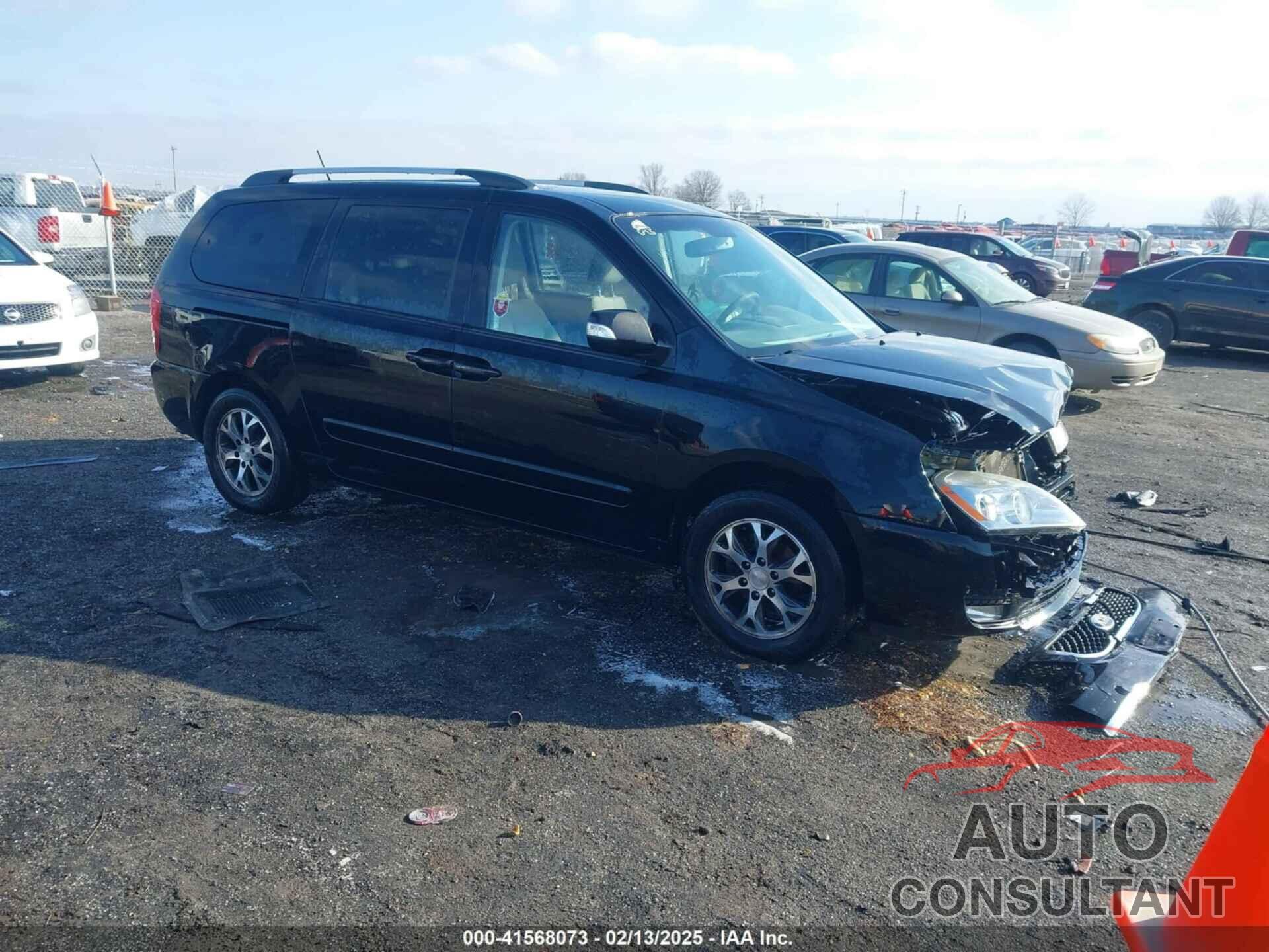 KIA SEDONA 2014 - KNDMG4C75E6556516
