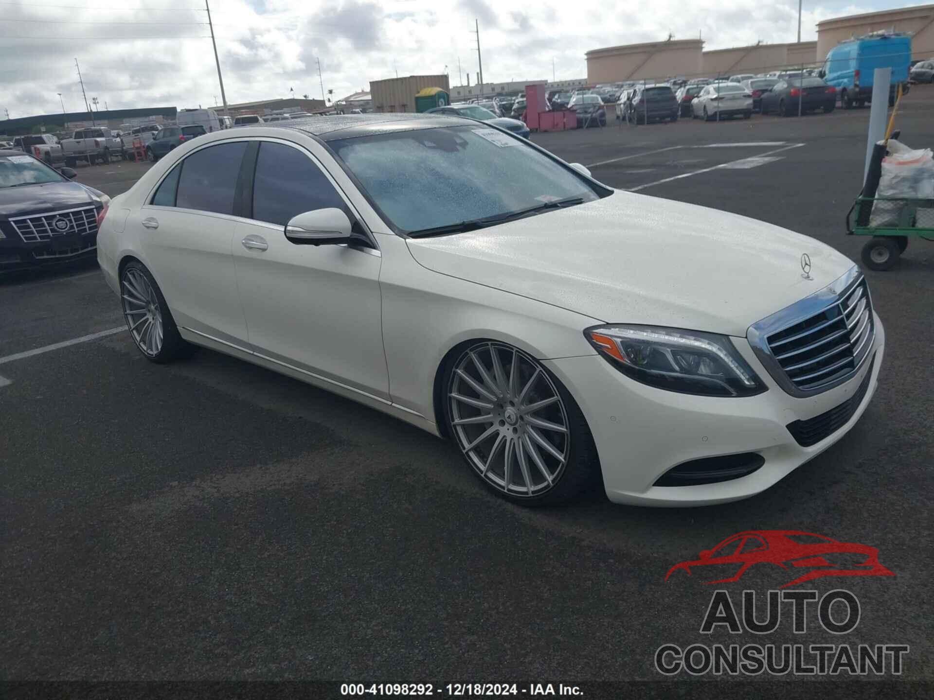 MERCEDES-BENZ S 550 2014 - WDDUG8CB8EA053951