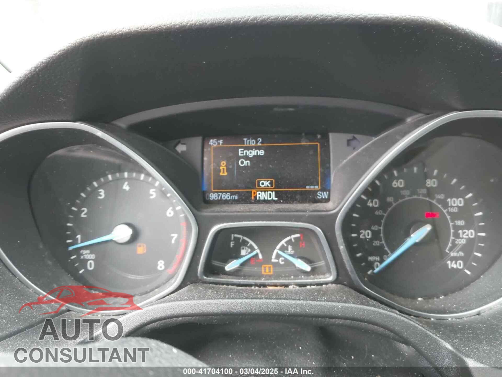 FORD FOCUS 2017 - 1FADP3K28HL259610