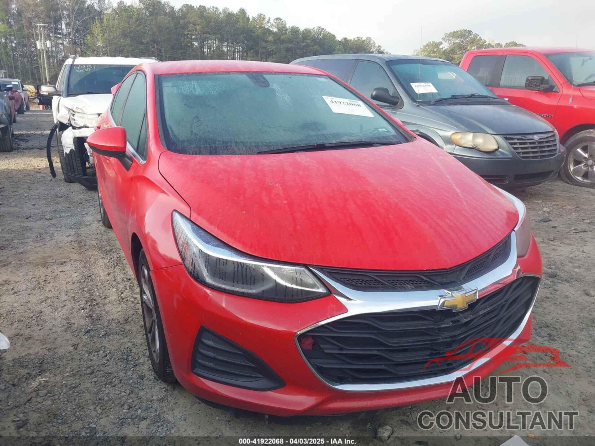 CHEVROLET CRUZE 2019 - 1G1BE5SM2K7127942