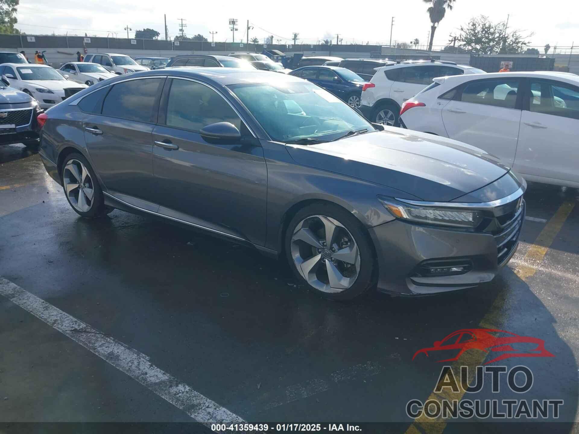 HONDA ACCORD 2018 - 1HGCV1F9XJA100209