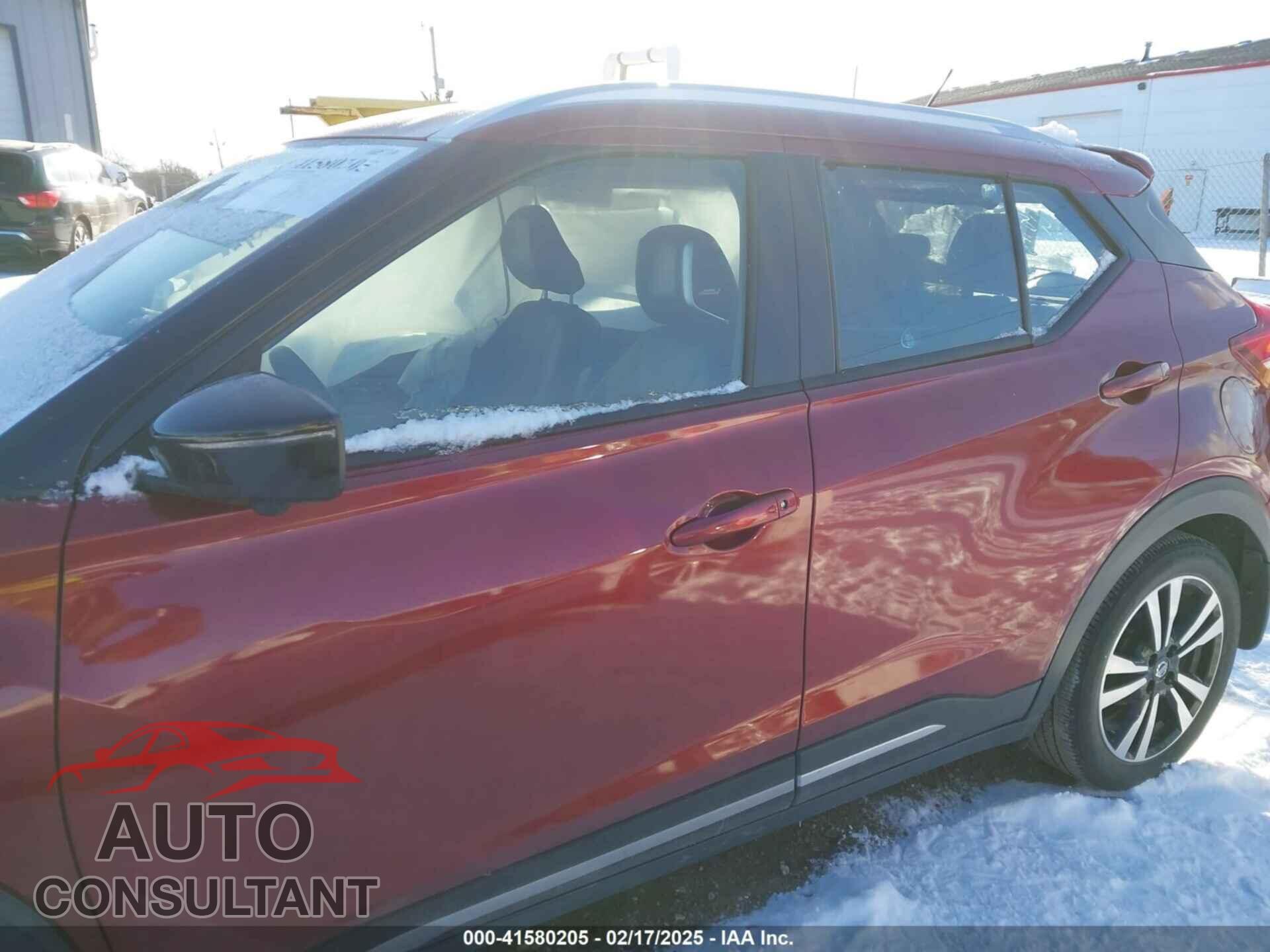 NISSAN KICKS 2019 - 3N1CP5CU3KL482928