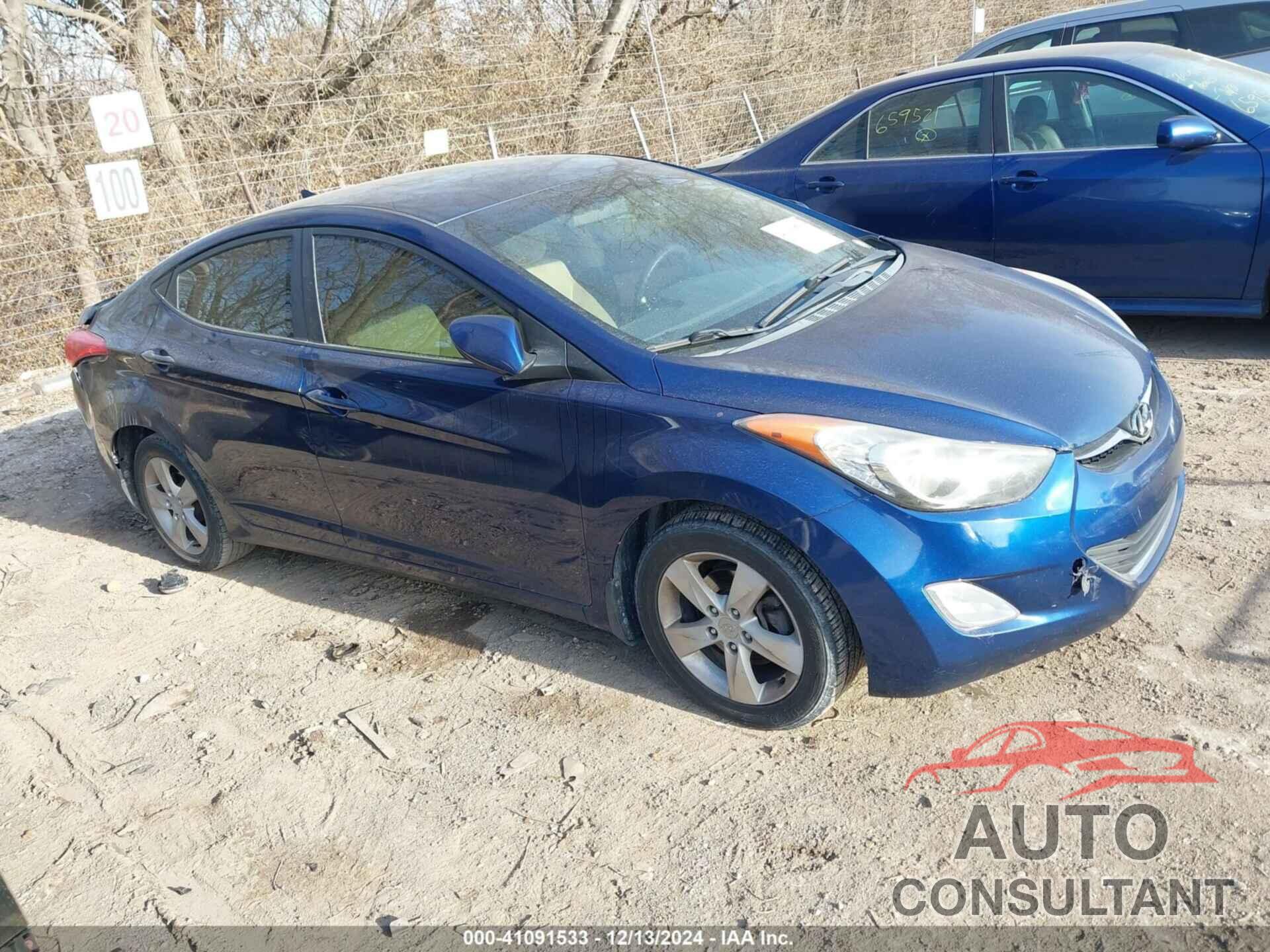 HYUNDAI ELANTRA 2013 - KMHDH4AE1DU730568