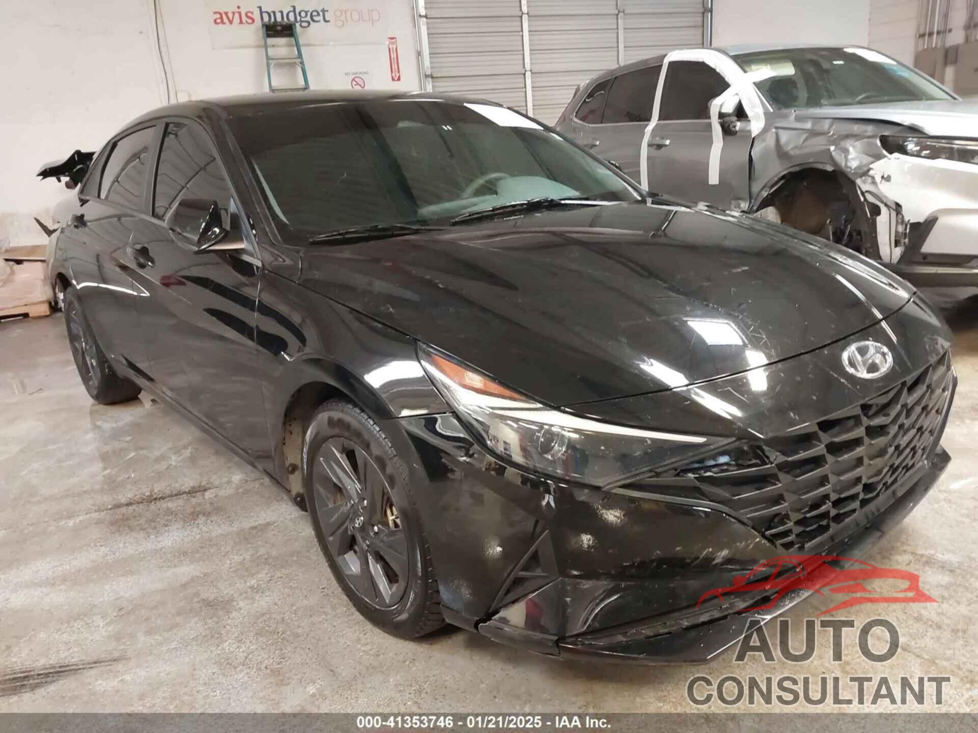 HYUNDAI ELANTRA 2023 - 5NPLM4AG8PH105063