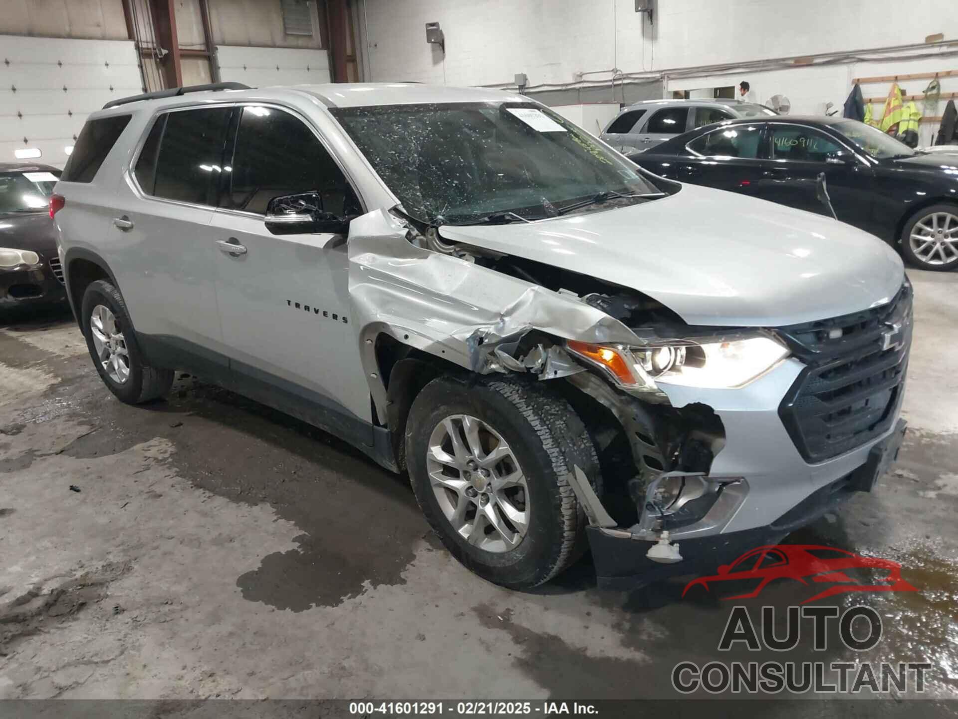 CHEVROLET TRAVERSE 2019 - 1GNEVHKW9KJ174998