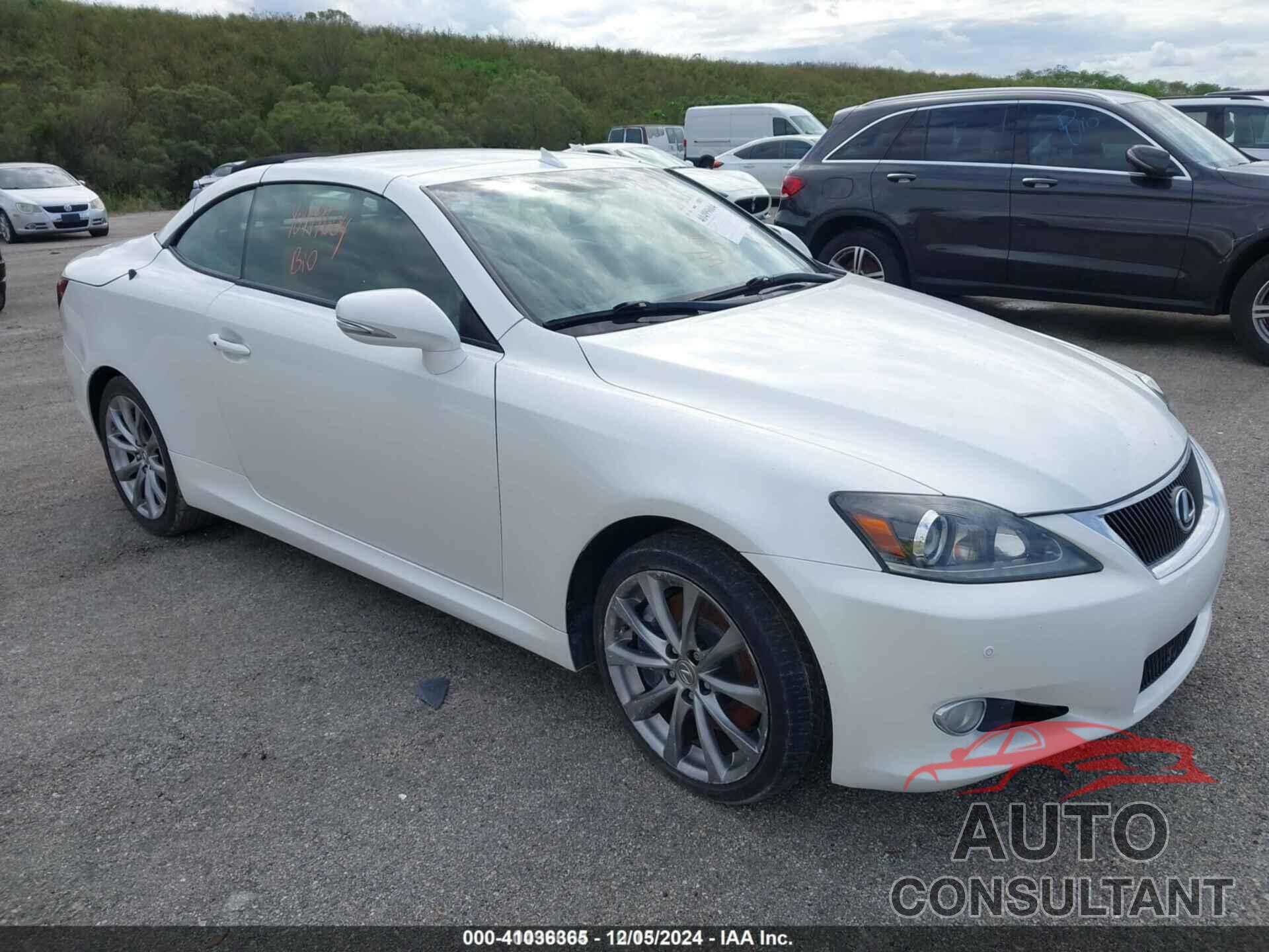 LEXUS IS 350C 2014 - JTHFE2C25E2510018