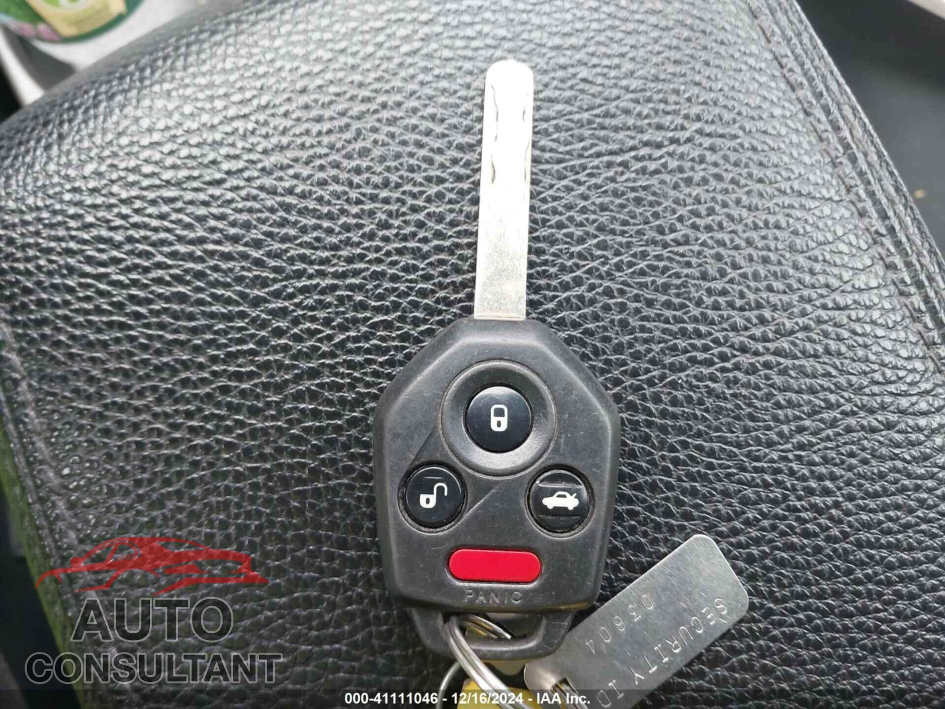 SUBARU OUTBACK 2013 - 4S4BRBLC7D3243207