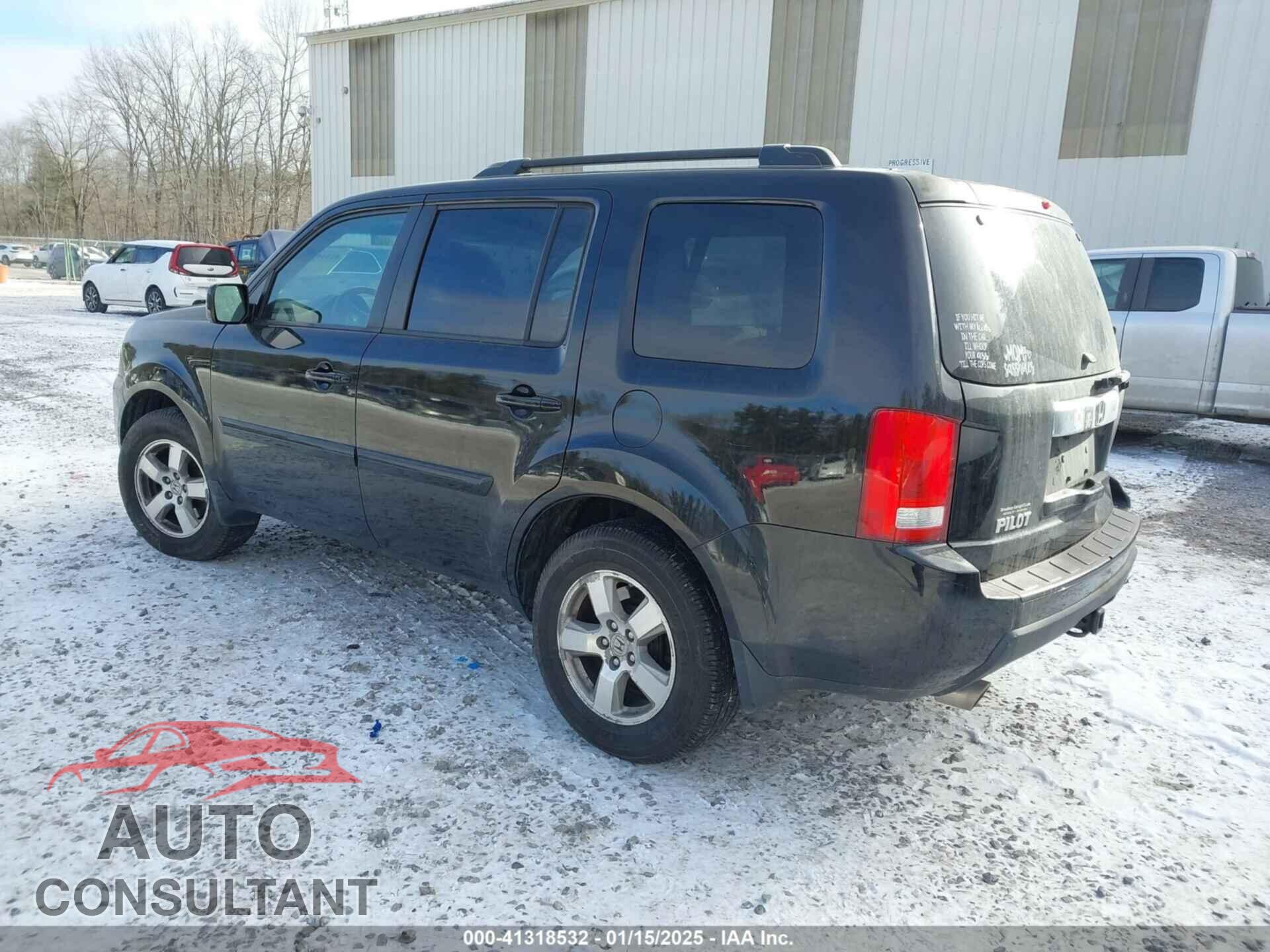 HONDA PILOT 2011 - 5FNYF4H4XBB037500