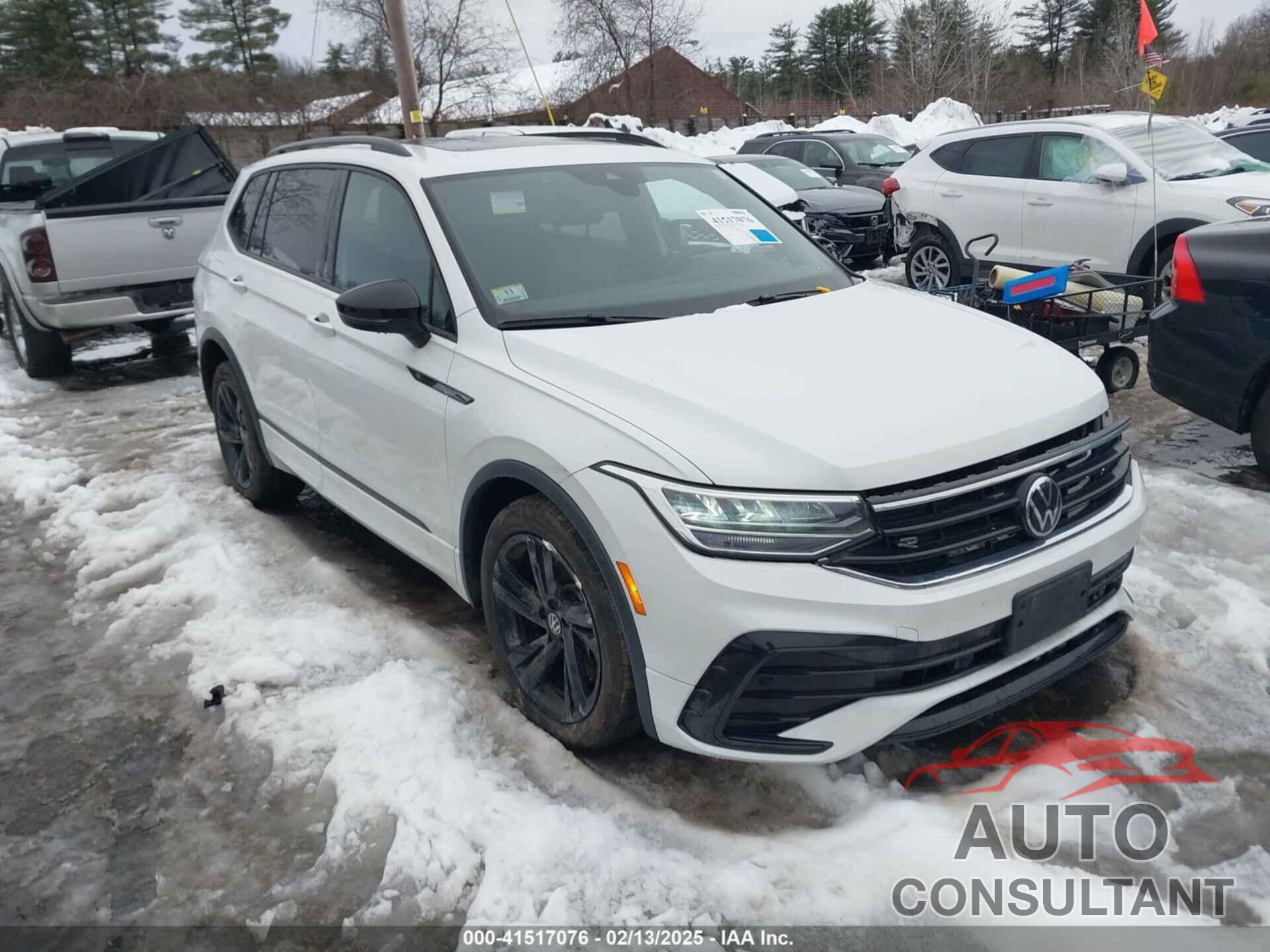VOLKSWAGEN TIGUAN 2024 - 3VV8B7AX1RM025681