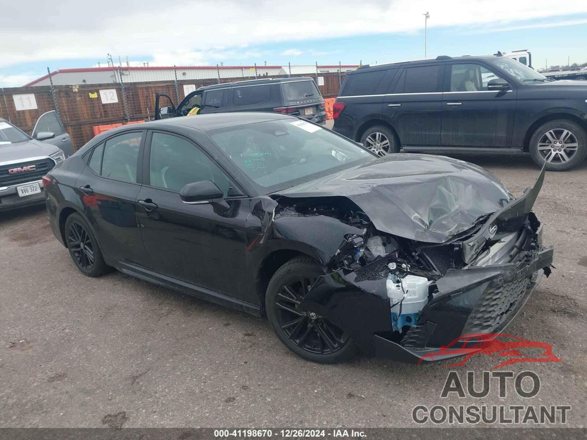 TOYOTA CAMRY 2025 - 4T1DAACK4SU556191