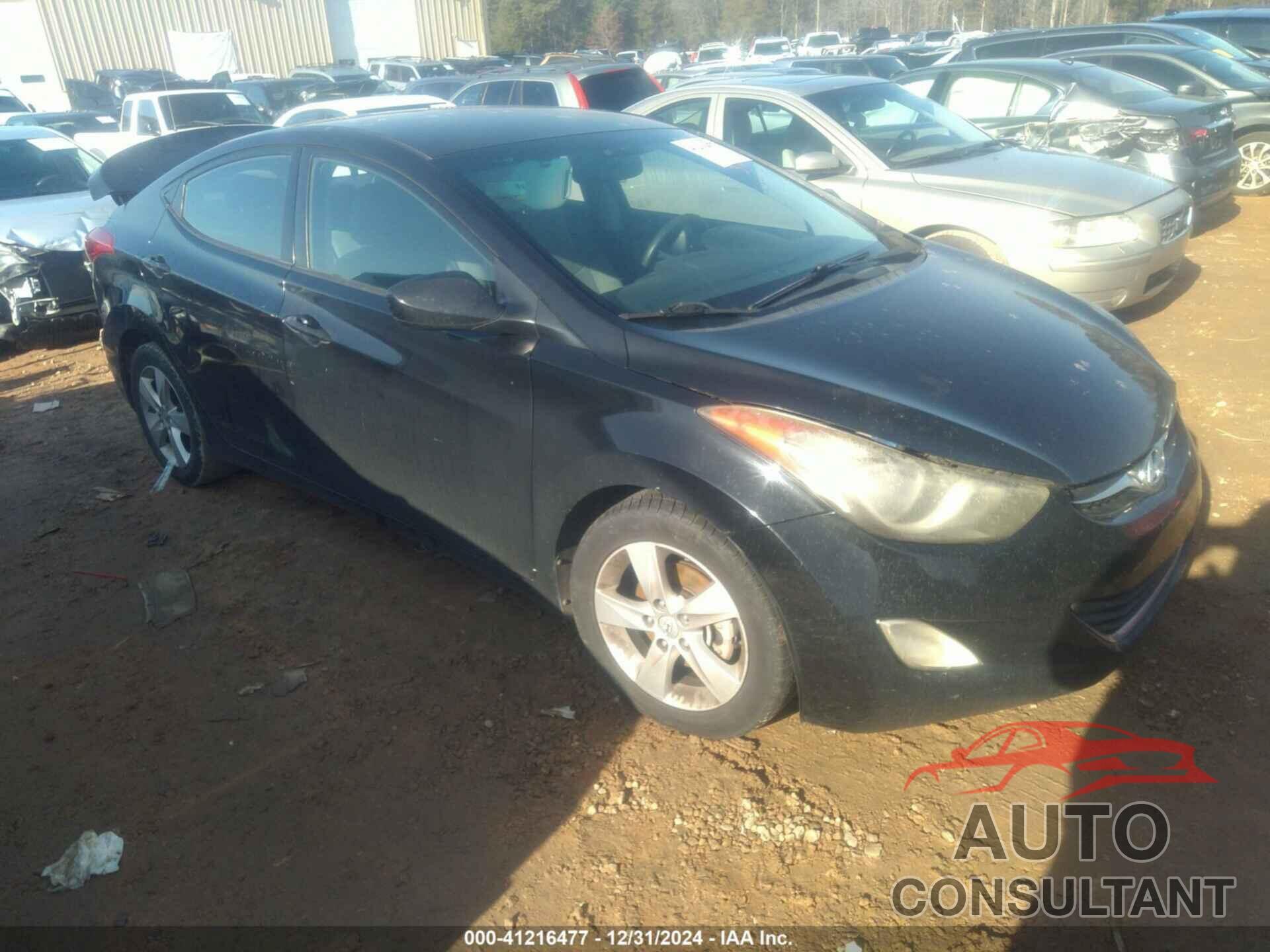 HYUNDAI ELANTRA 2013 - 5NPDH4AE1DH270164