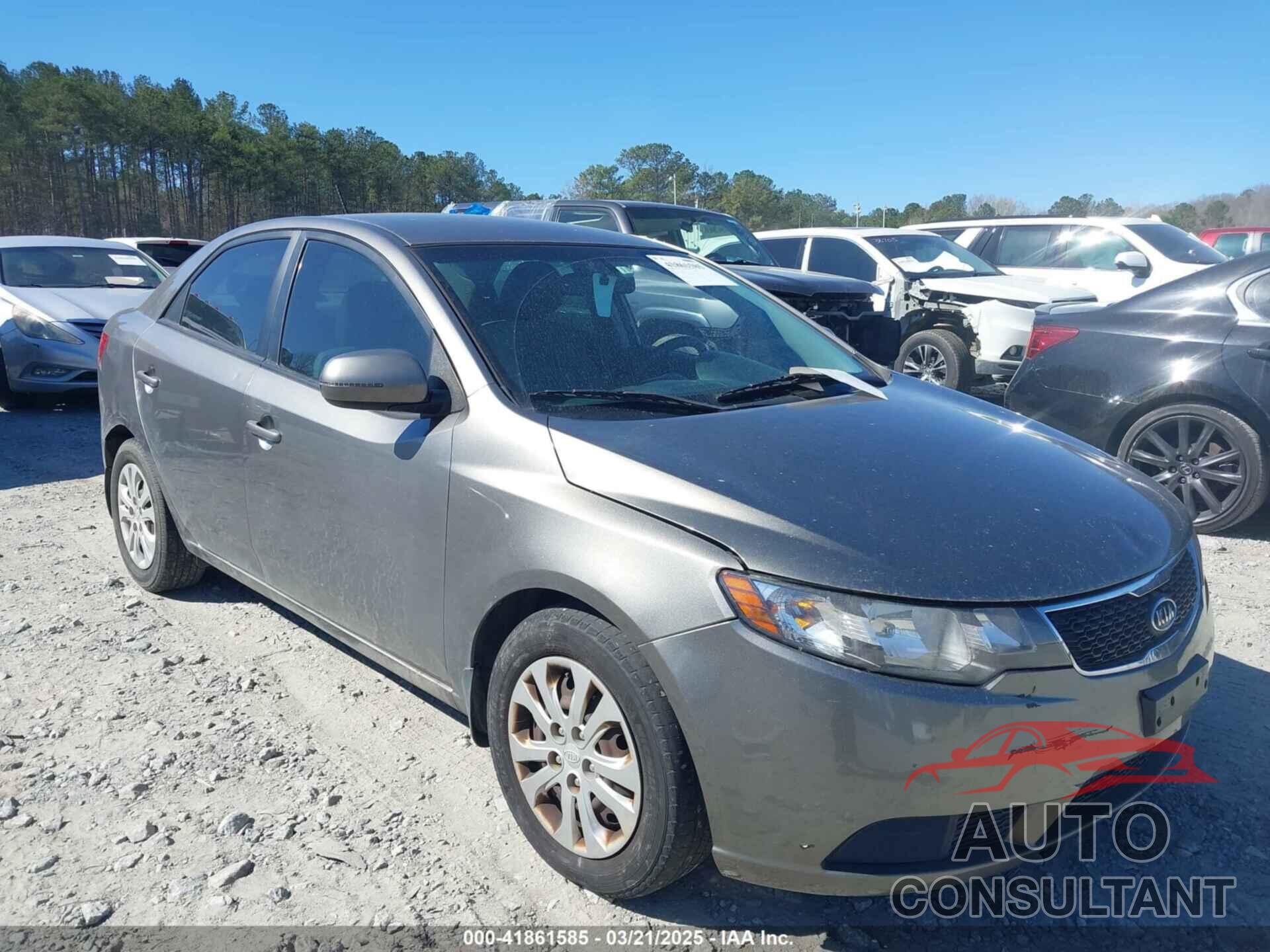 KIA FORTE 2011 - KNAFU4A25B5463812