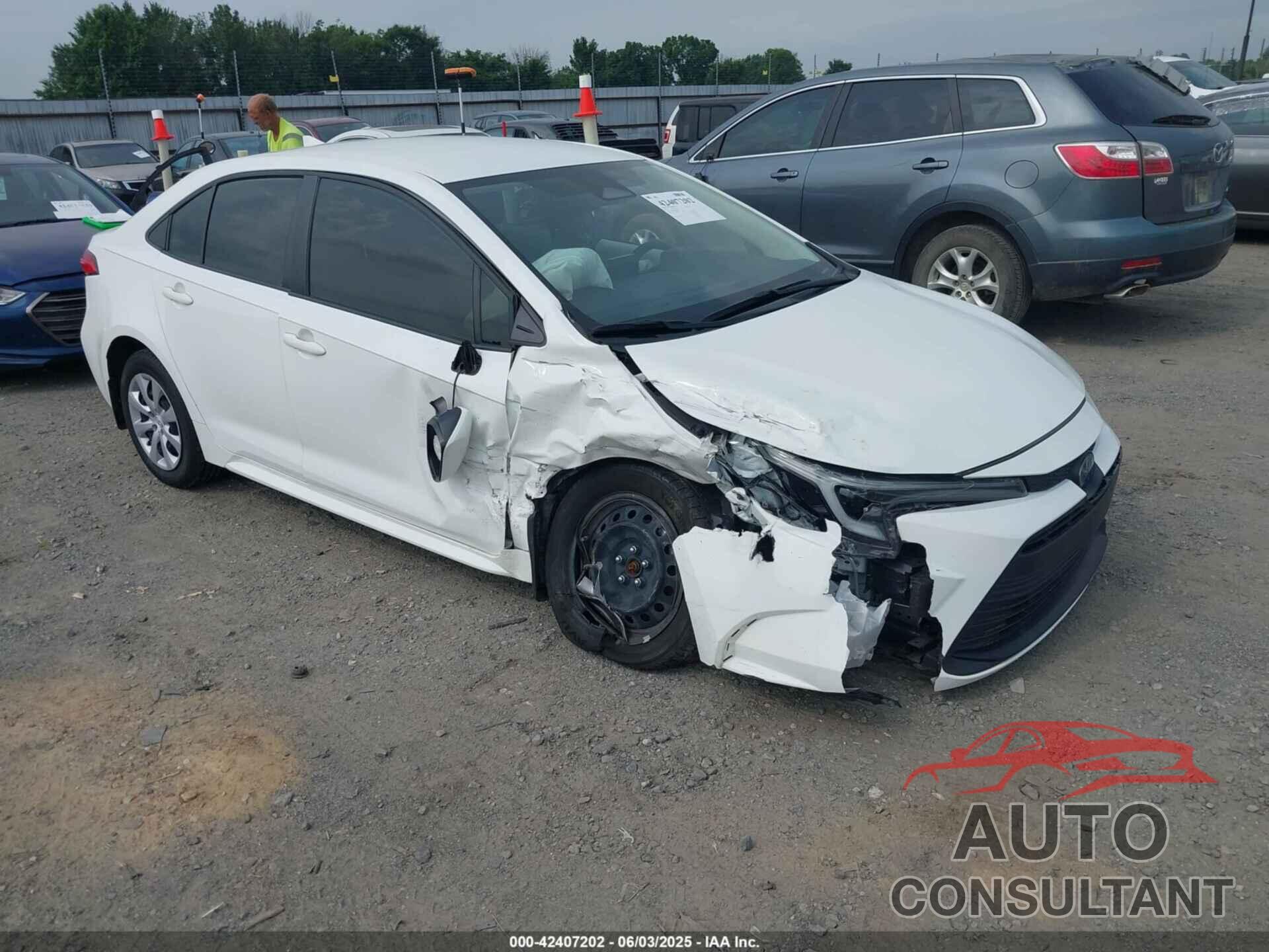 TOYOTA COROLLA 2023 - JTDBCMFE2P3013917