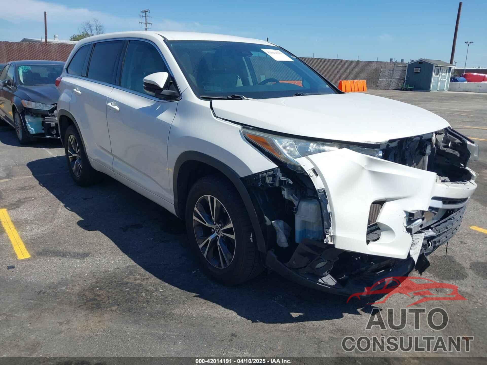 TOYOTA HIGHLANDER 2018 - 5TDZZRFH1JS251459