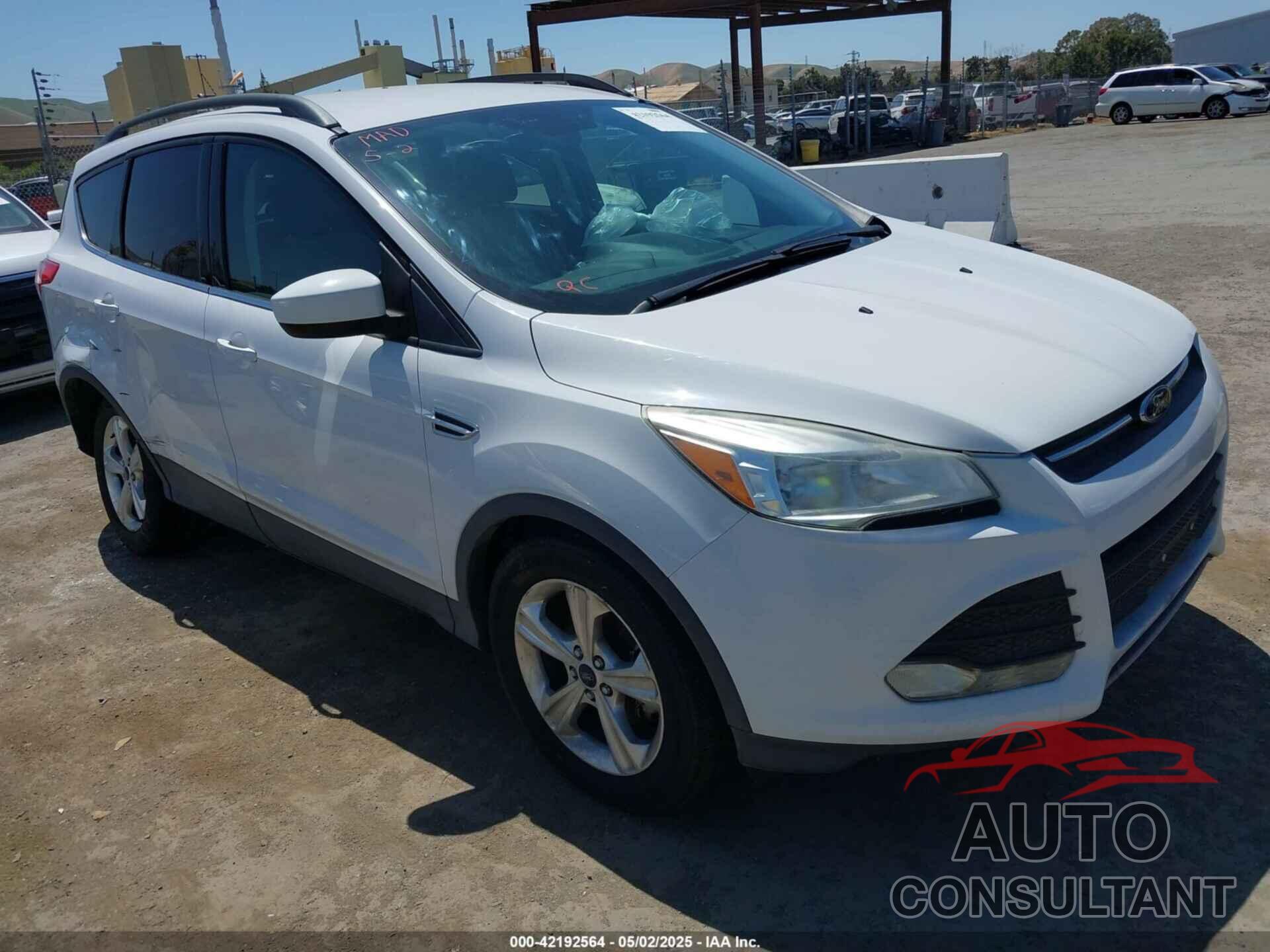FORD ESCAPE 2016 - 1FMCU0GX2GUA55309