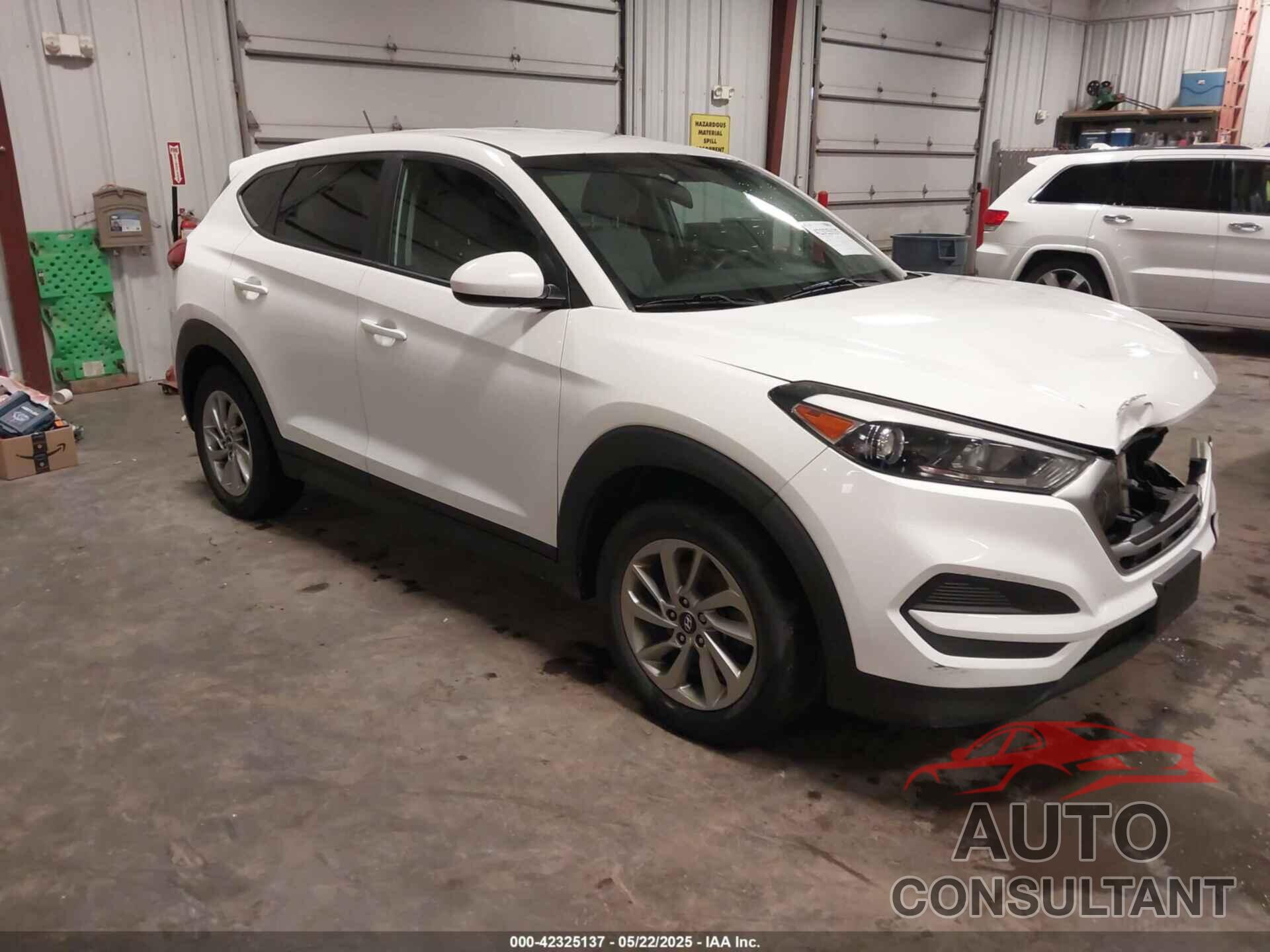 HYUNDAI TUCSON 2018 - KM8J2CA48JU729113
