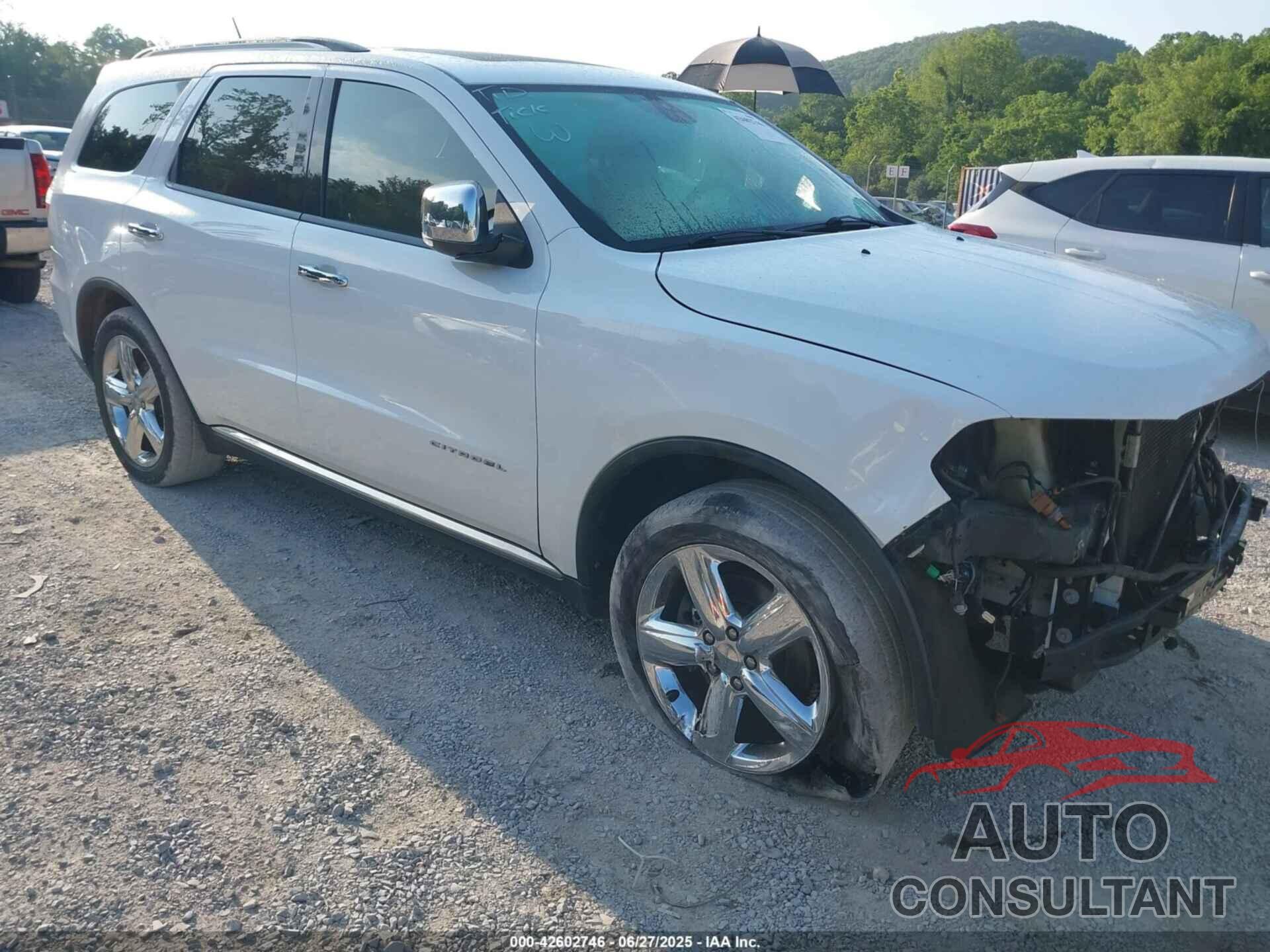 DODGE DURANGO 2013 - 1C4SDJET6DC652552