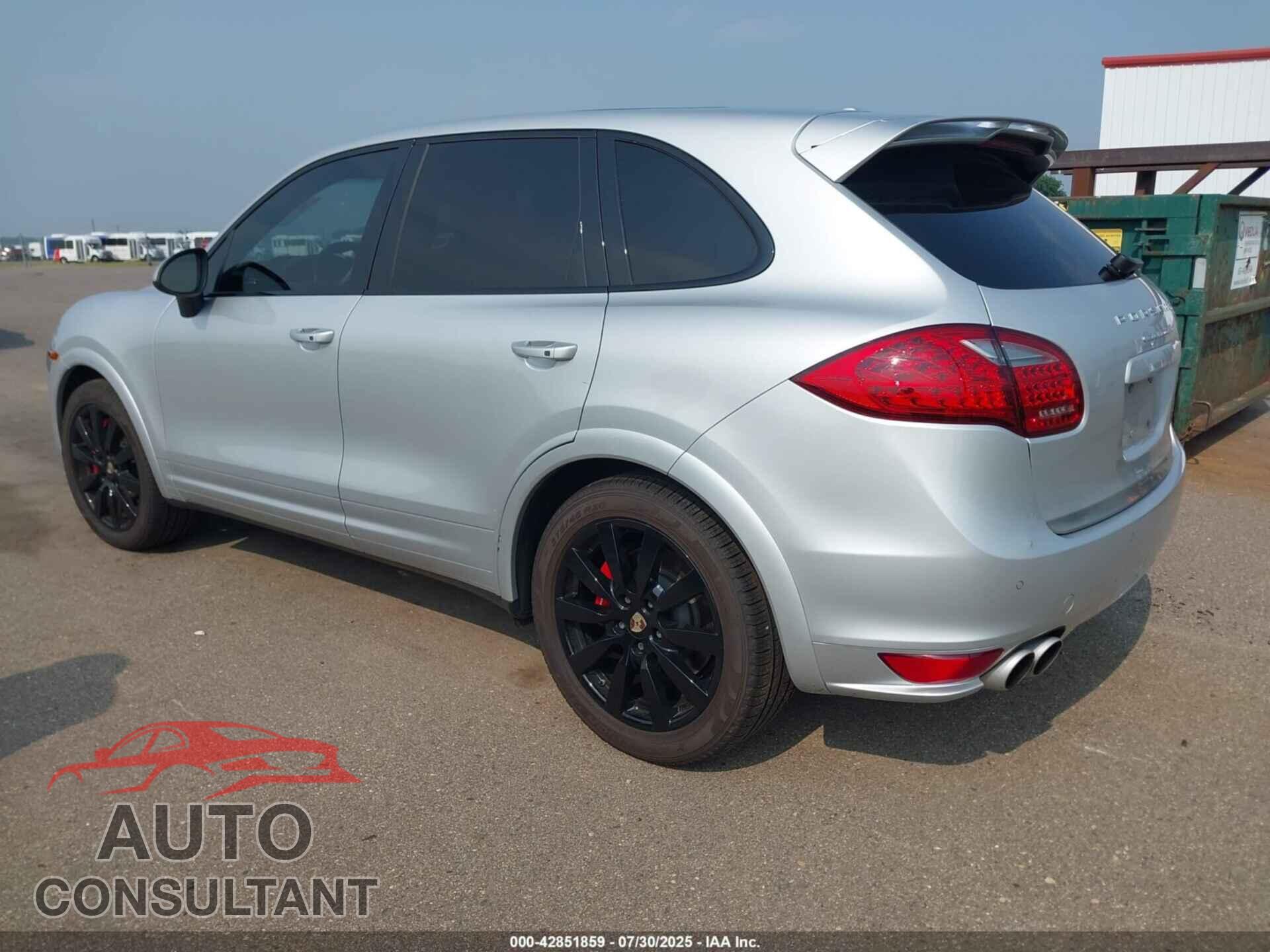 PORSCHE CAYENNE 2012 - WP1AC2A2XCLA84871