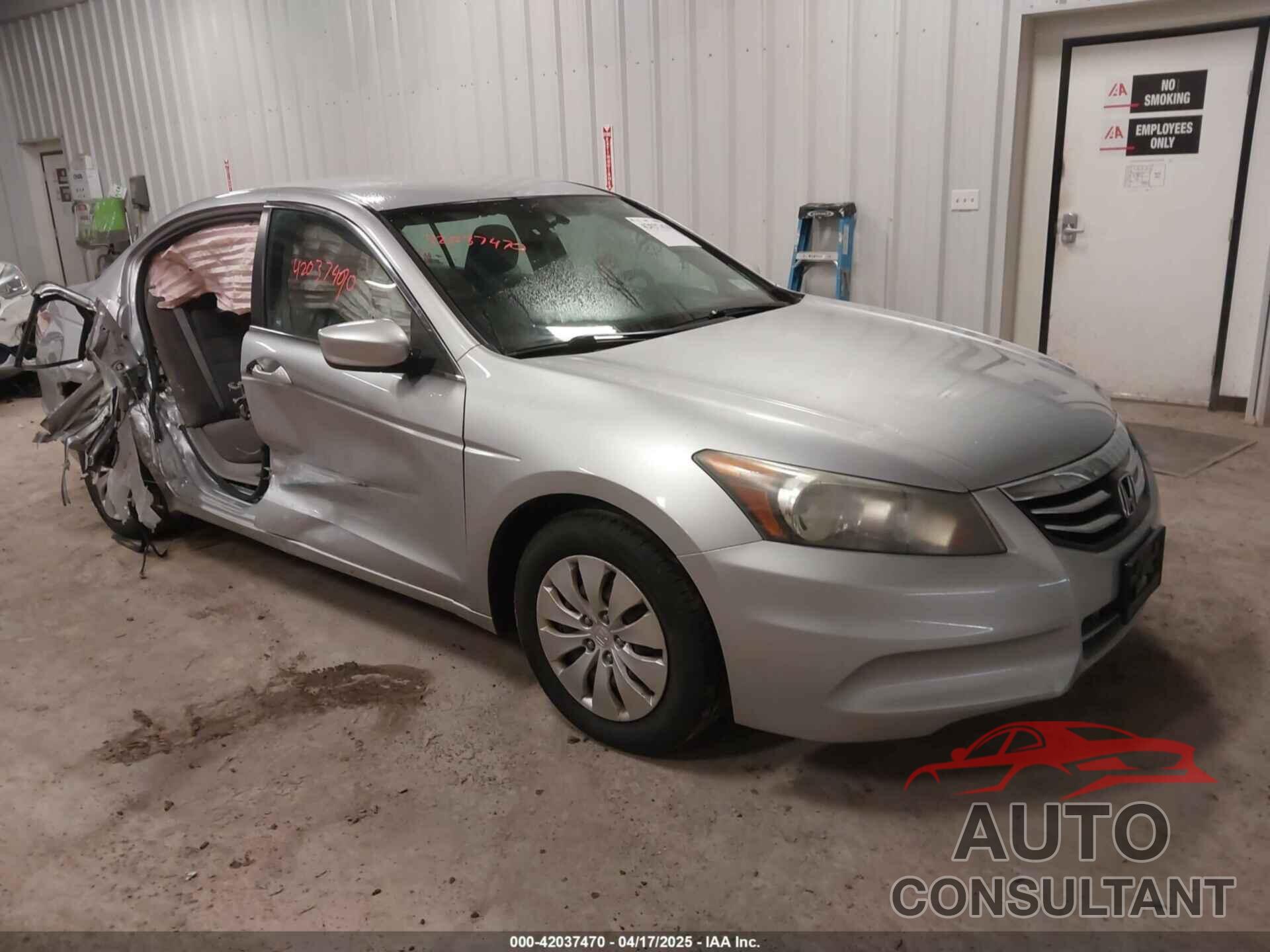 HONDA ACCORD 2011 - 1HGCP2F33BA008226