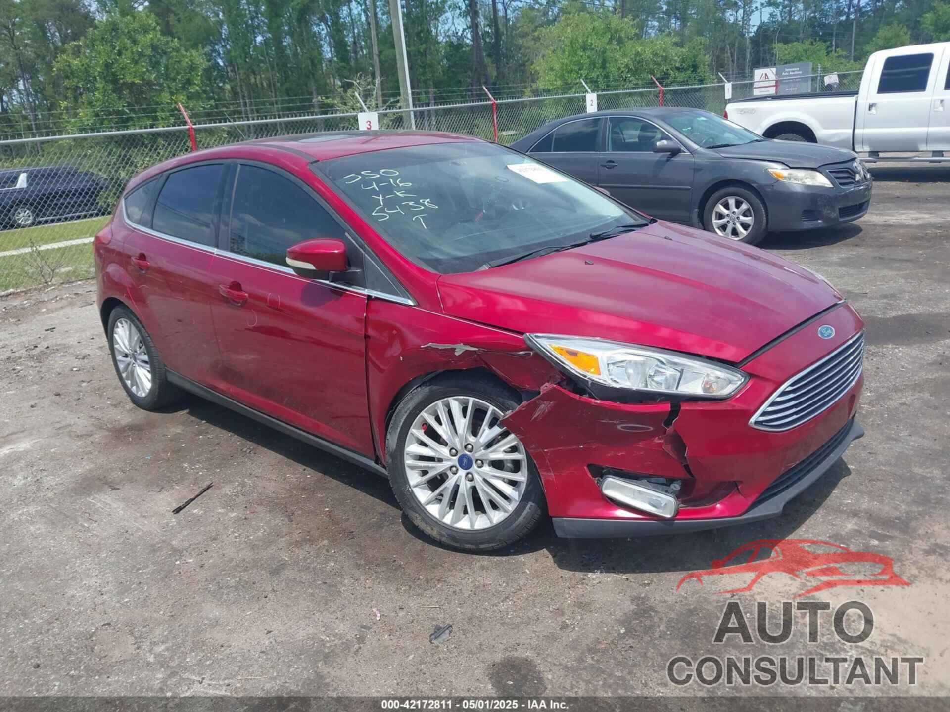 FORD FOCUS 2015 - 1FADP3N2XFL215438