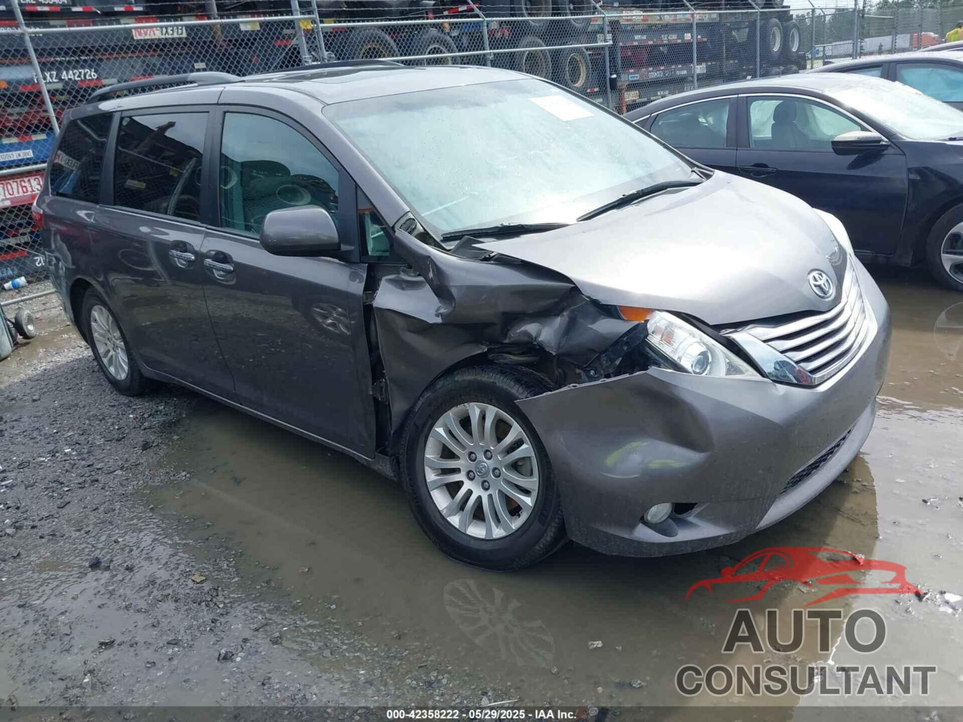TOYOTA SIENNA 2017 - 5TDYZ3DC0HS814303