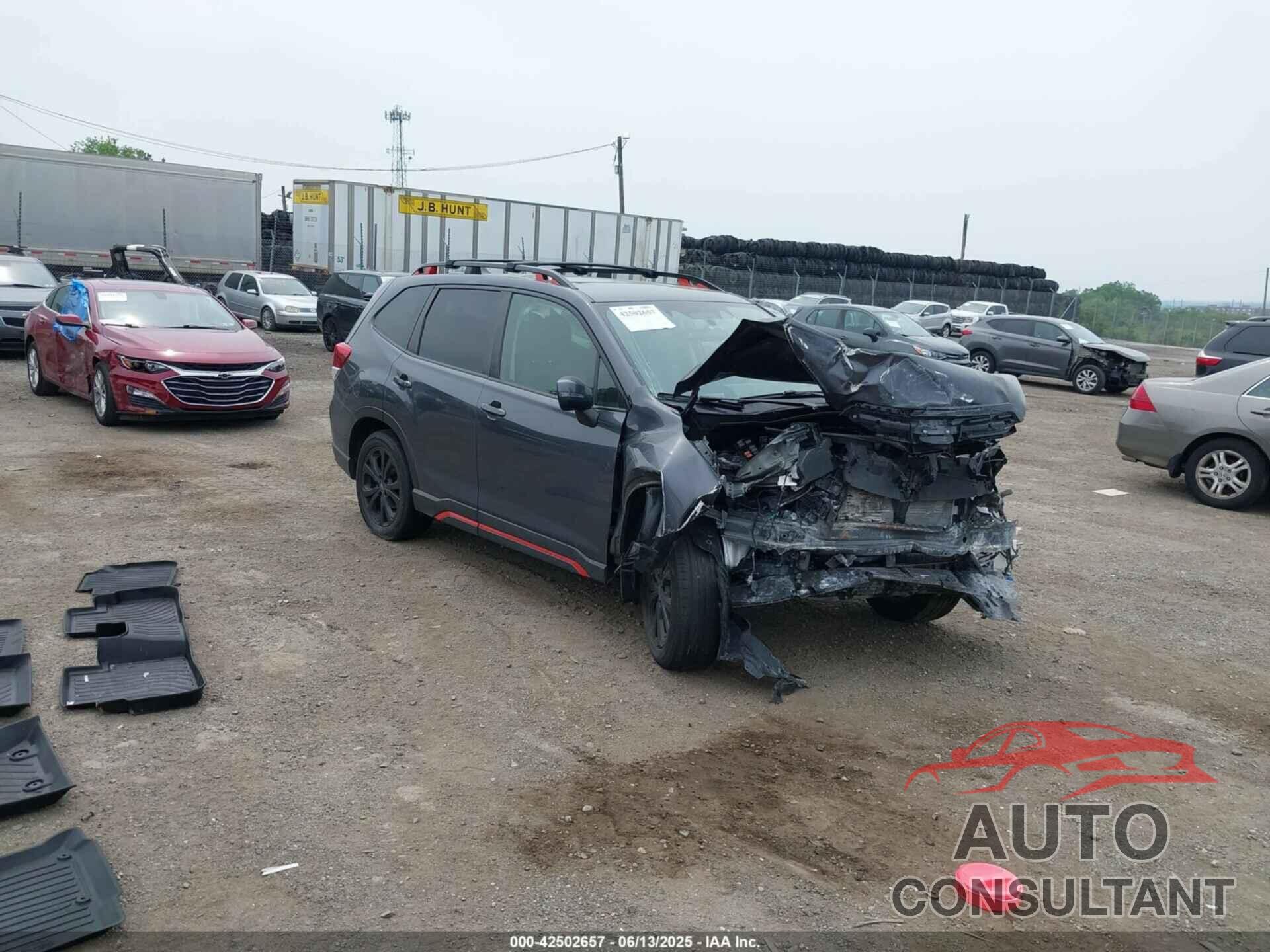 SUBARU FORESTER 2022 - JF2SKAJC7NH419085