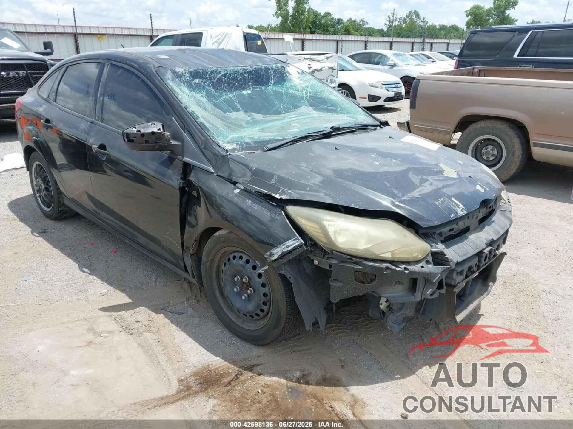 FORD FOCUS 2012 - 1FAHP3F25CL115808