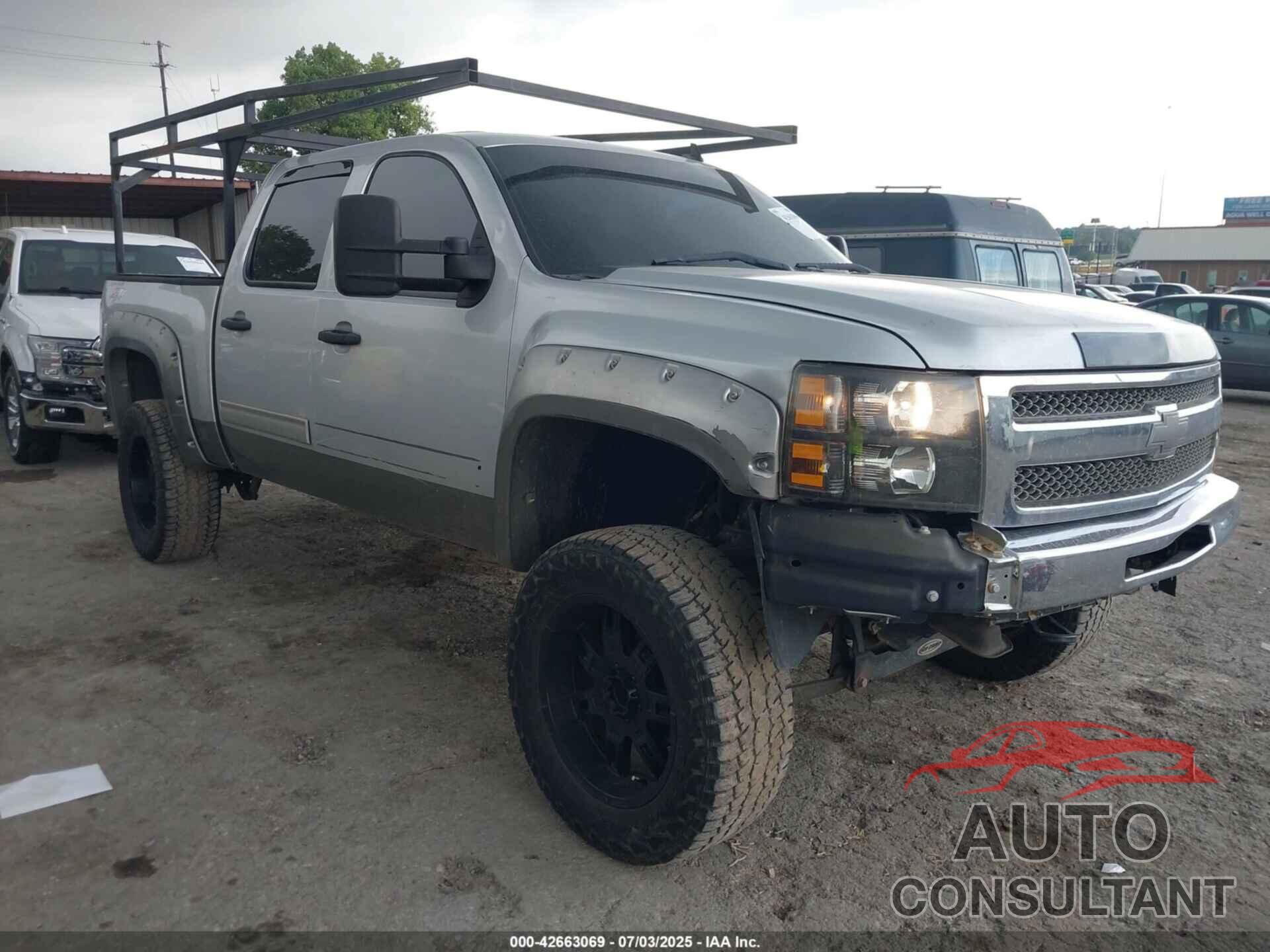 CHEVROLET SILVERADO 1500 2012 - 1GCPKSE79CF219826