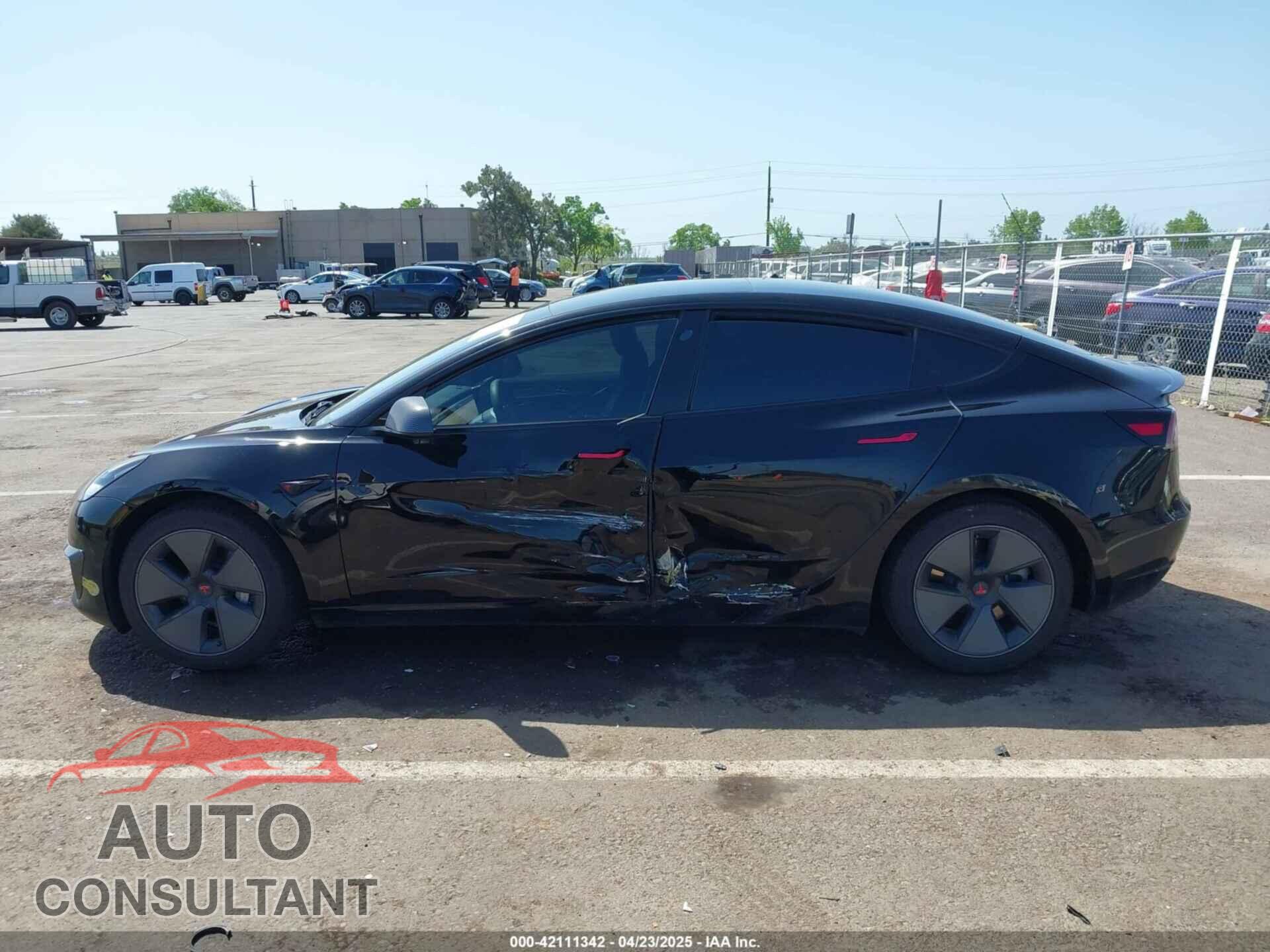 TESLA MODEL 3 2021 - 5YJ3E1EA7MF992425