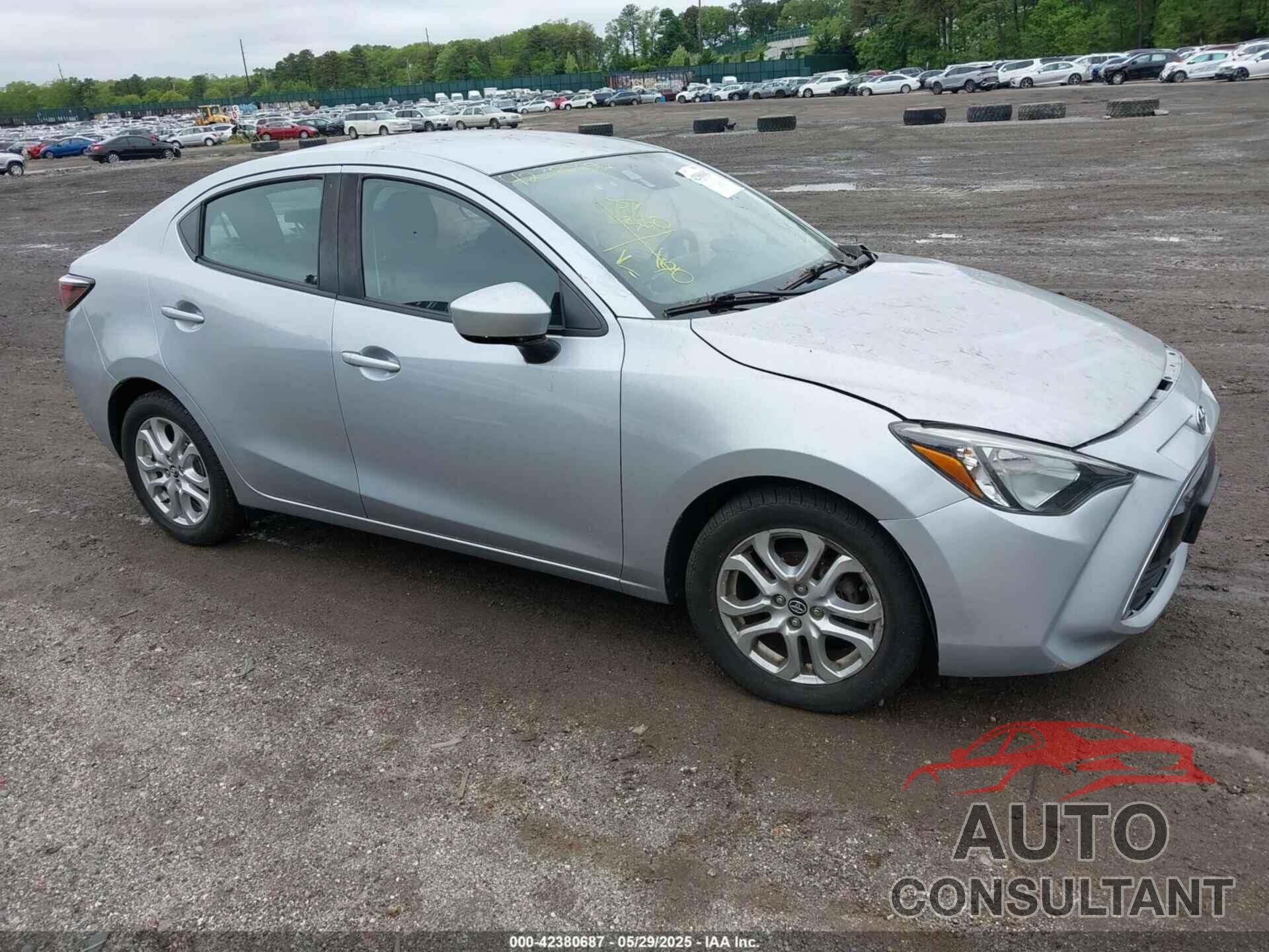 TOYOTA YARIS IA 2017 - 3MYDLBYV8HY157198