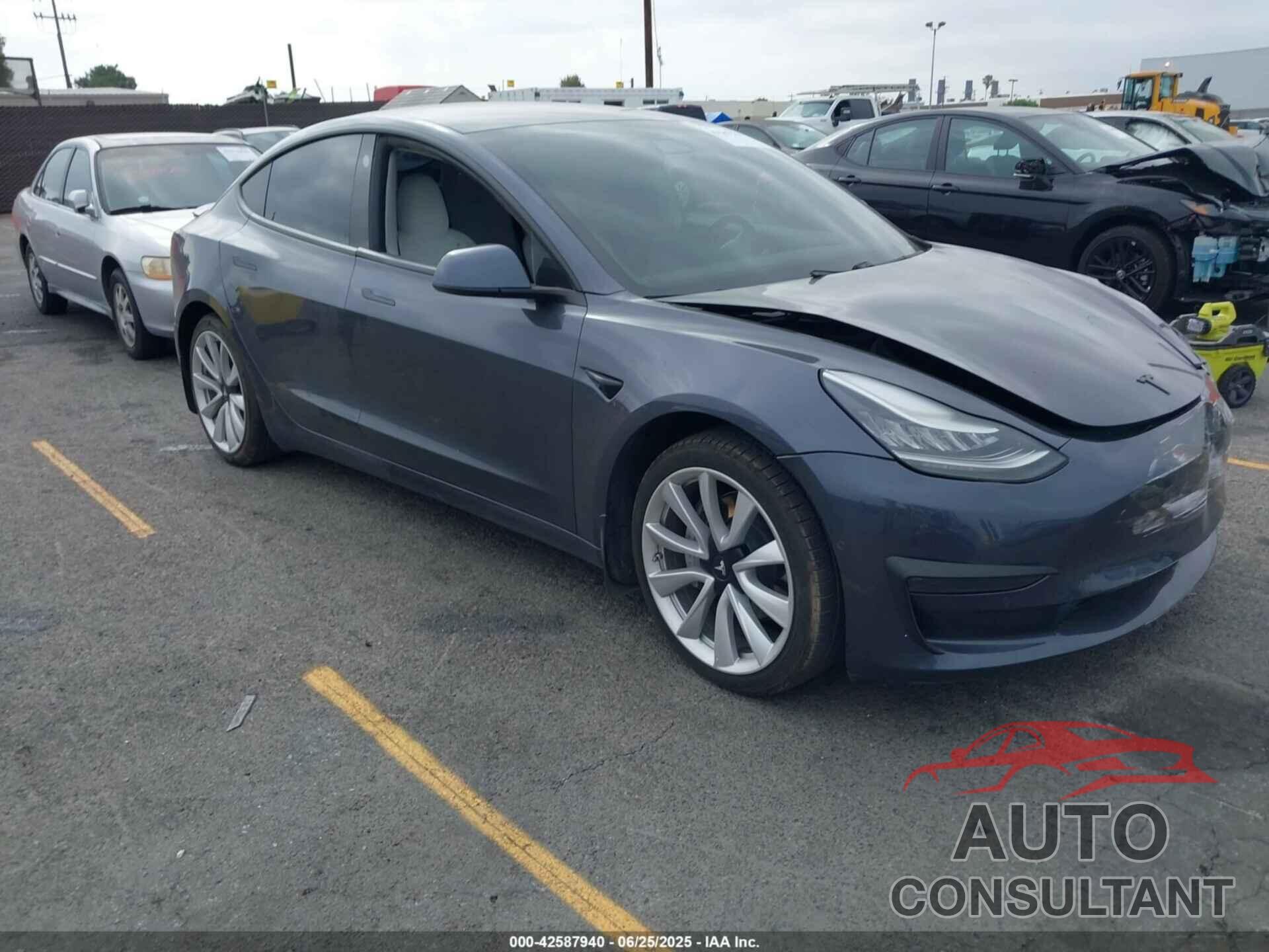 TESLA MODEL 3 2018 - 5YJ3E1EB9JF147810