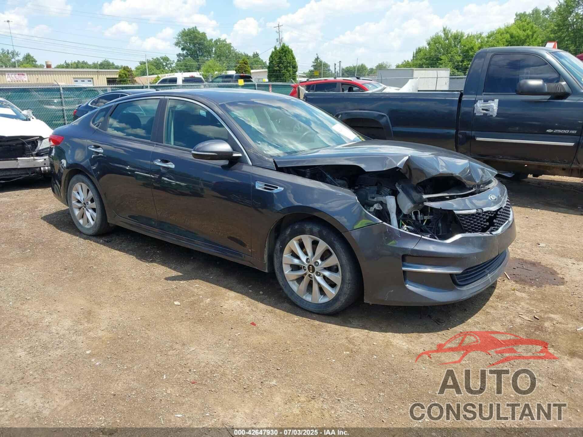 KIA OPTIMA 2017 - 5XXGT4L32HG148387