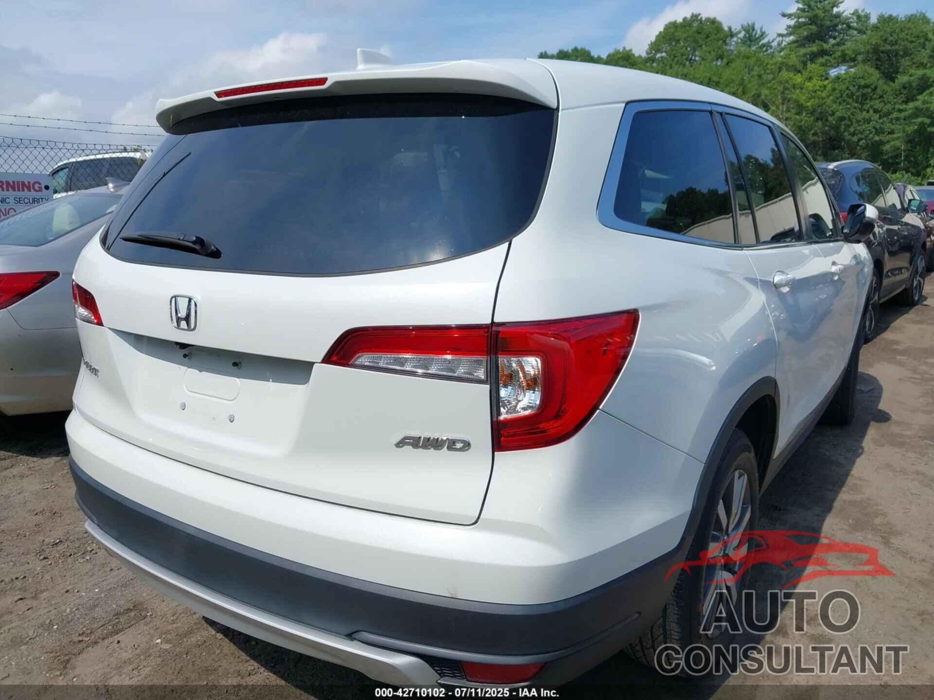 HONDA PILOT 2020 - 5FNYF6H56LB058513