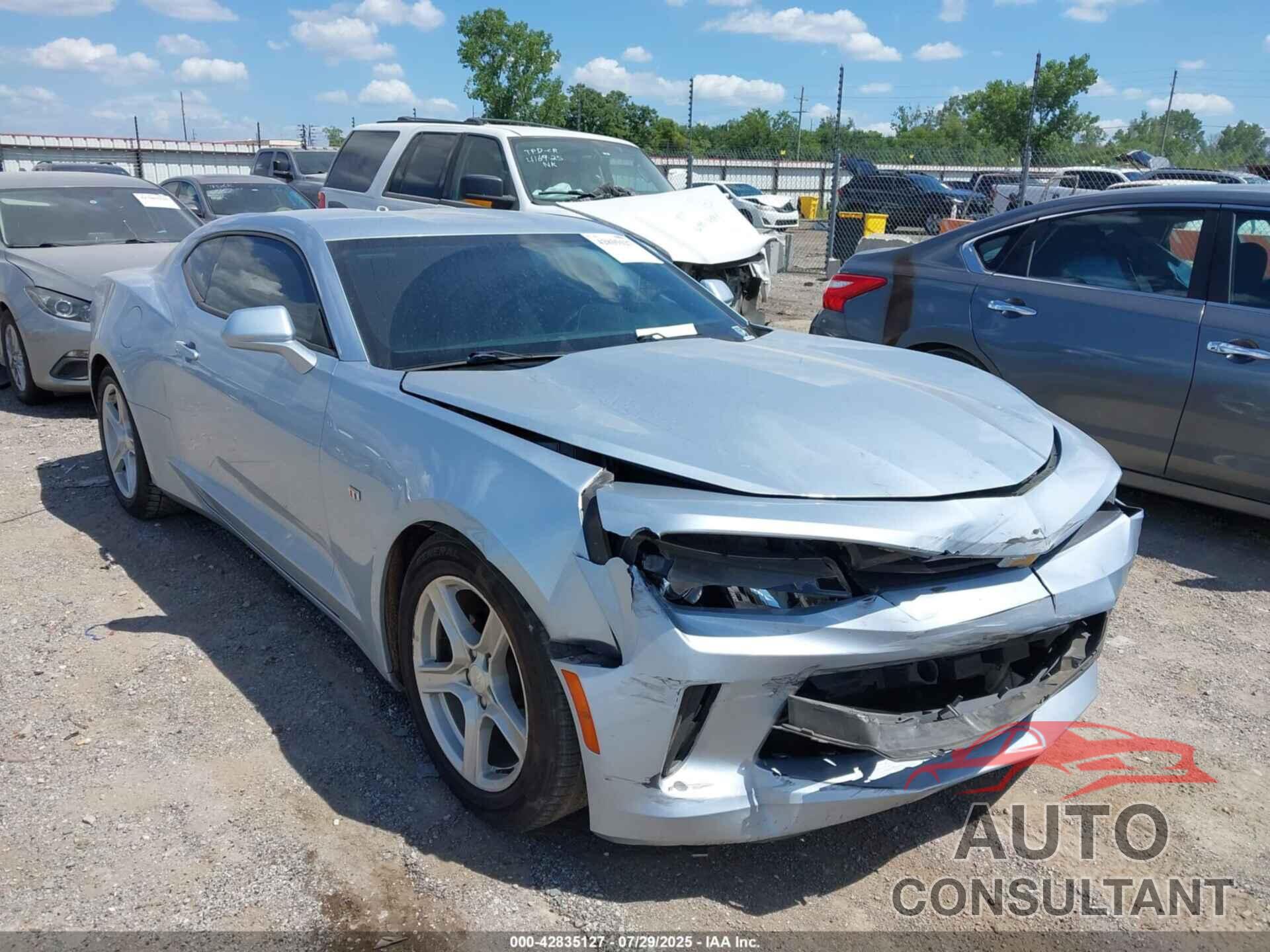 CHEVROLET CAMARO 2017 - 1G1FB1RX3H0173493