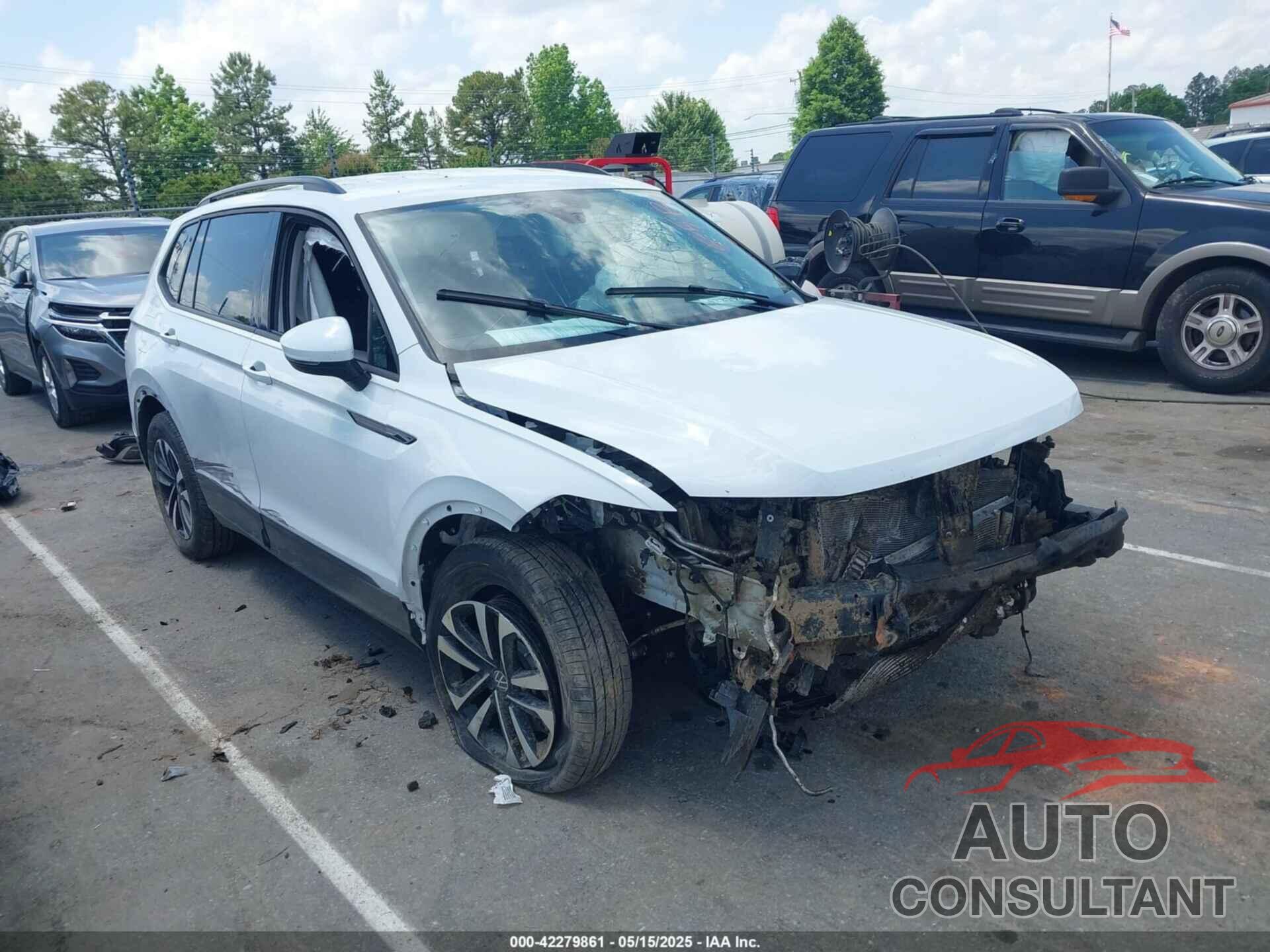 VOLKSWAGEN TIGUAN 2024 - 3VVFB7AX7RM030830