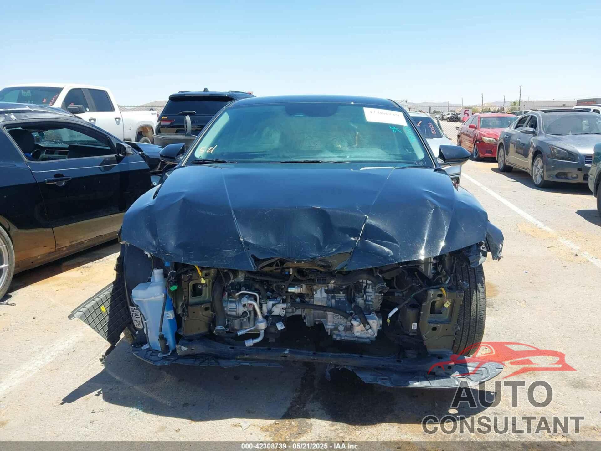 HYUNDAI ELANTRA 2024 - KMHLM4DG8RU682661