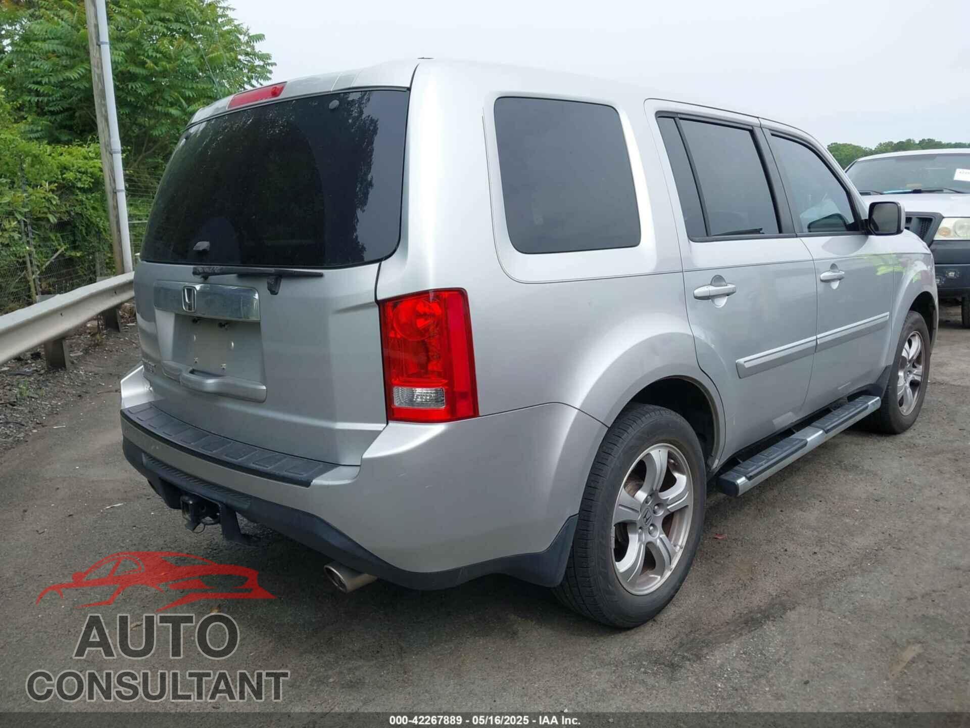 HONDA PILOT 2013 - 5FNYF3H48DB004346