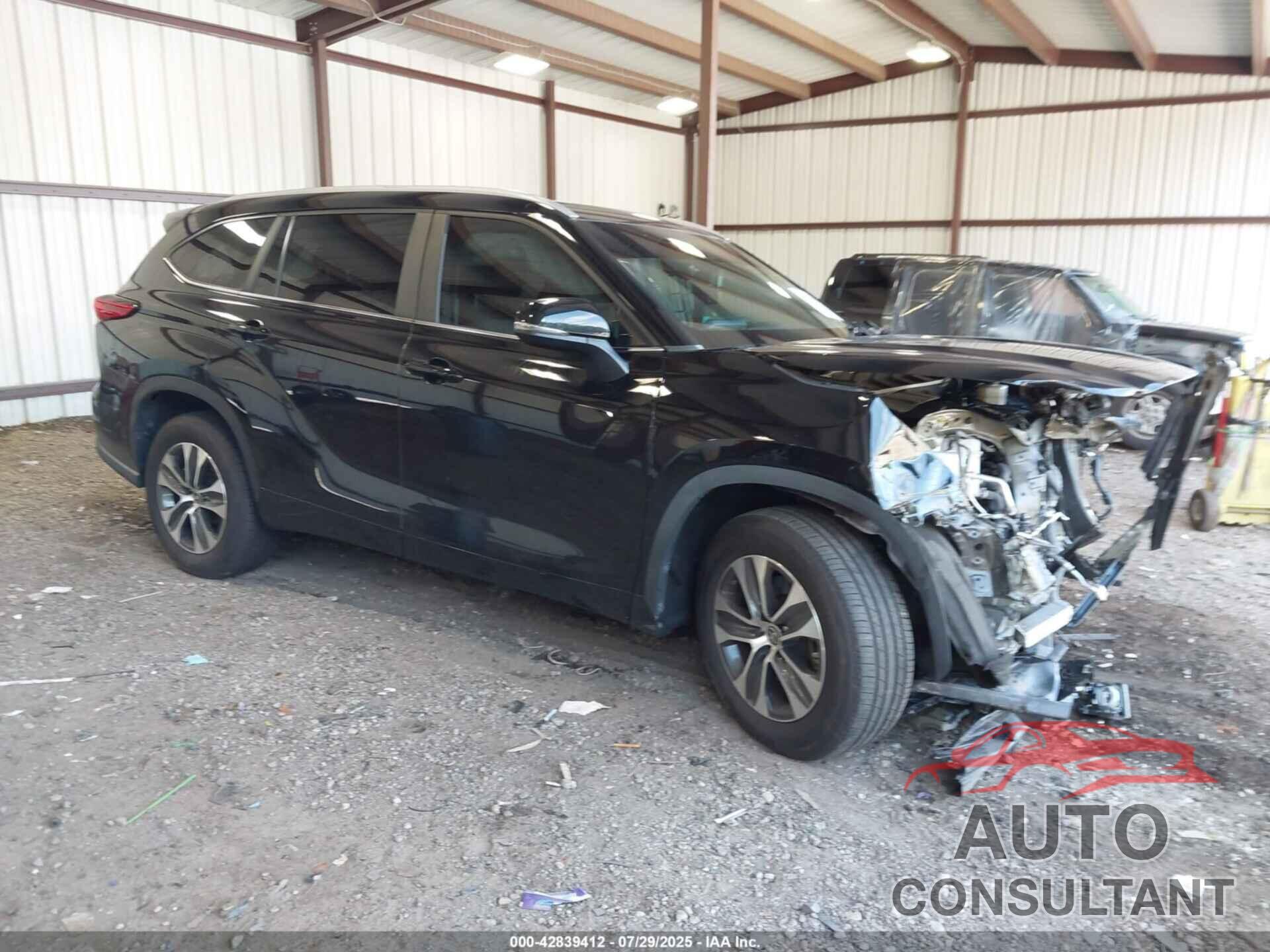 TOYOTA HIGHLANDER 2023 - 5TDKDRAH2PS012213