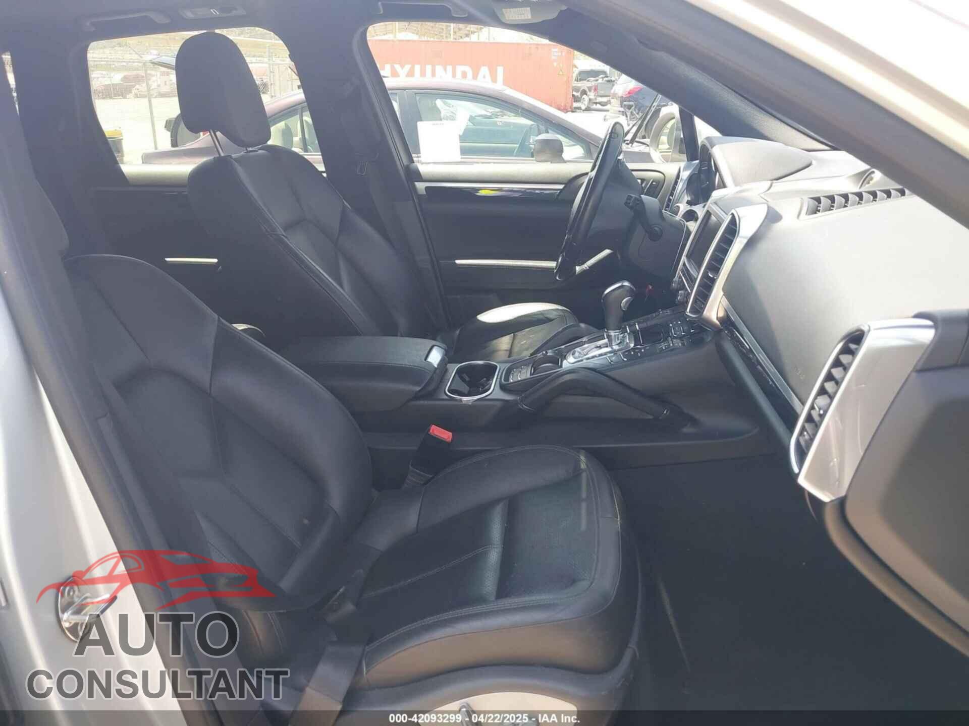 PORSCHE CAYENNE 2013 - WP1AB2A28DLA85859