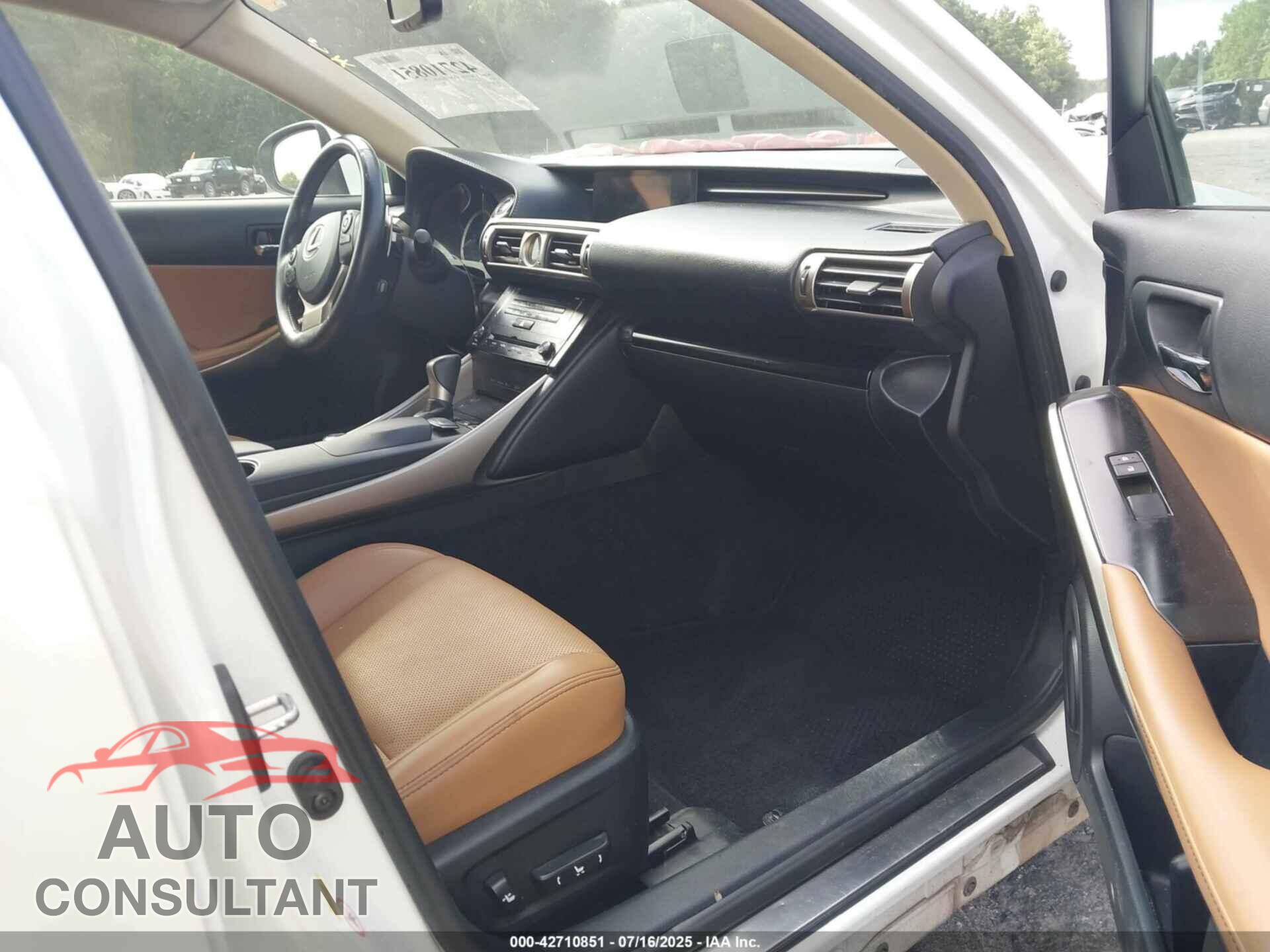 LEXUS IS 350 2014 - JTHBE1D26E5001237