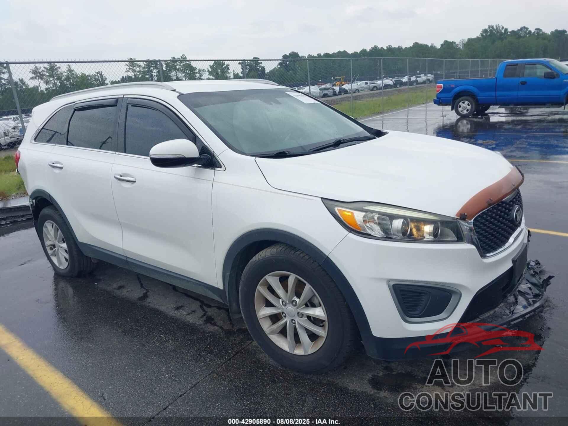 KIA SORENTO 2017 - 5XYPG4A39HG237845