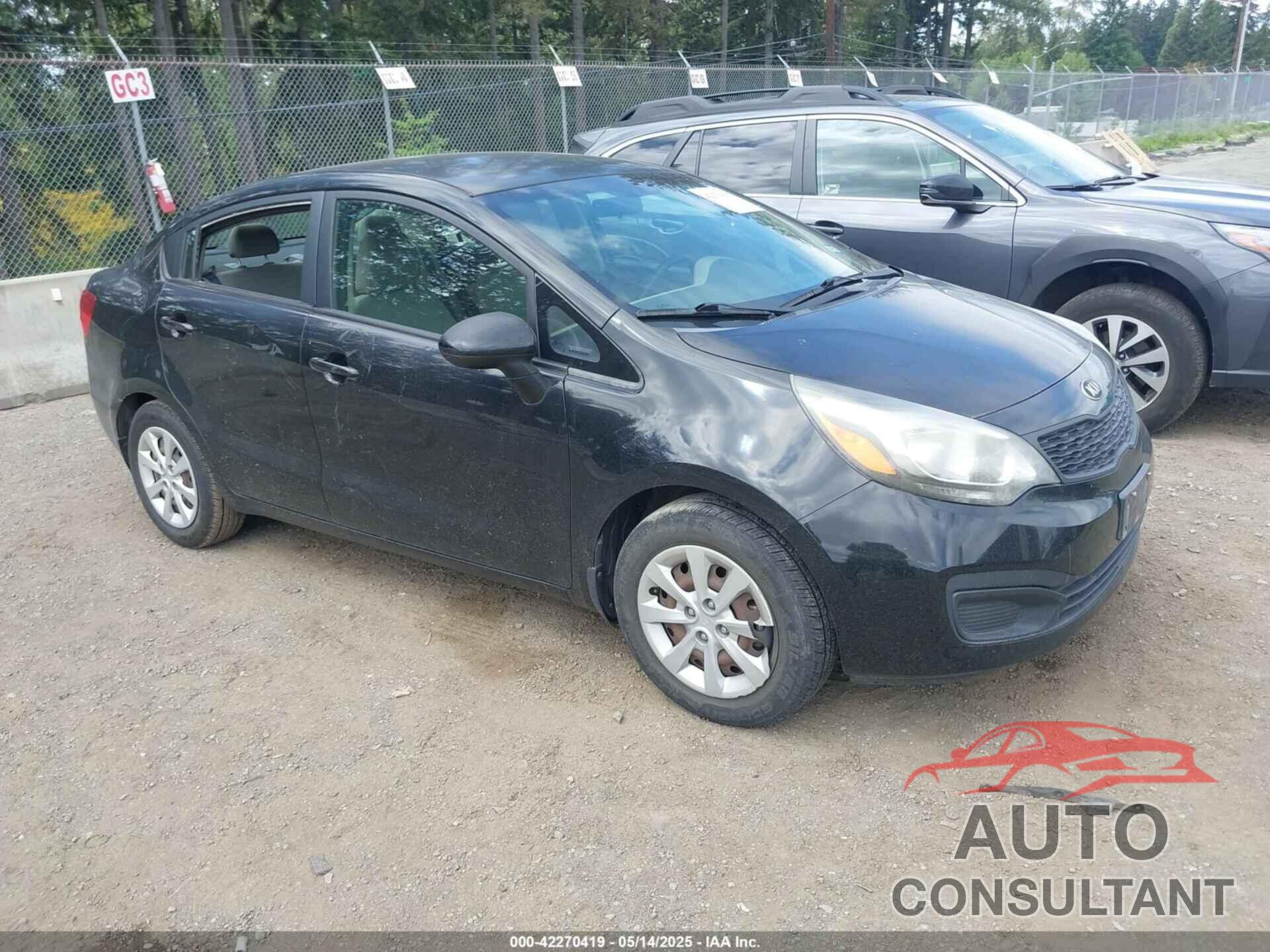KIA RIO 2015 - KNADM4A32F6515087