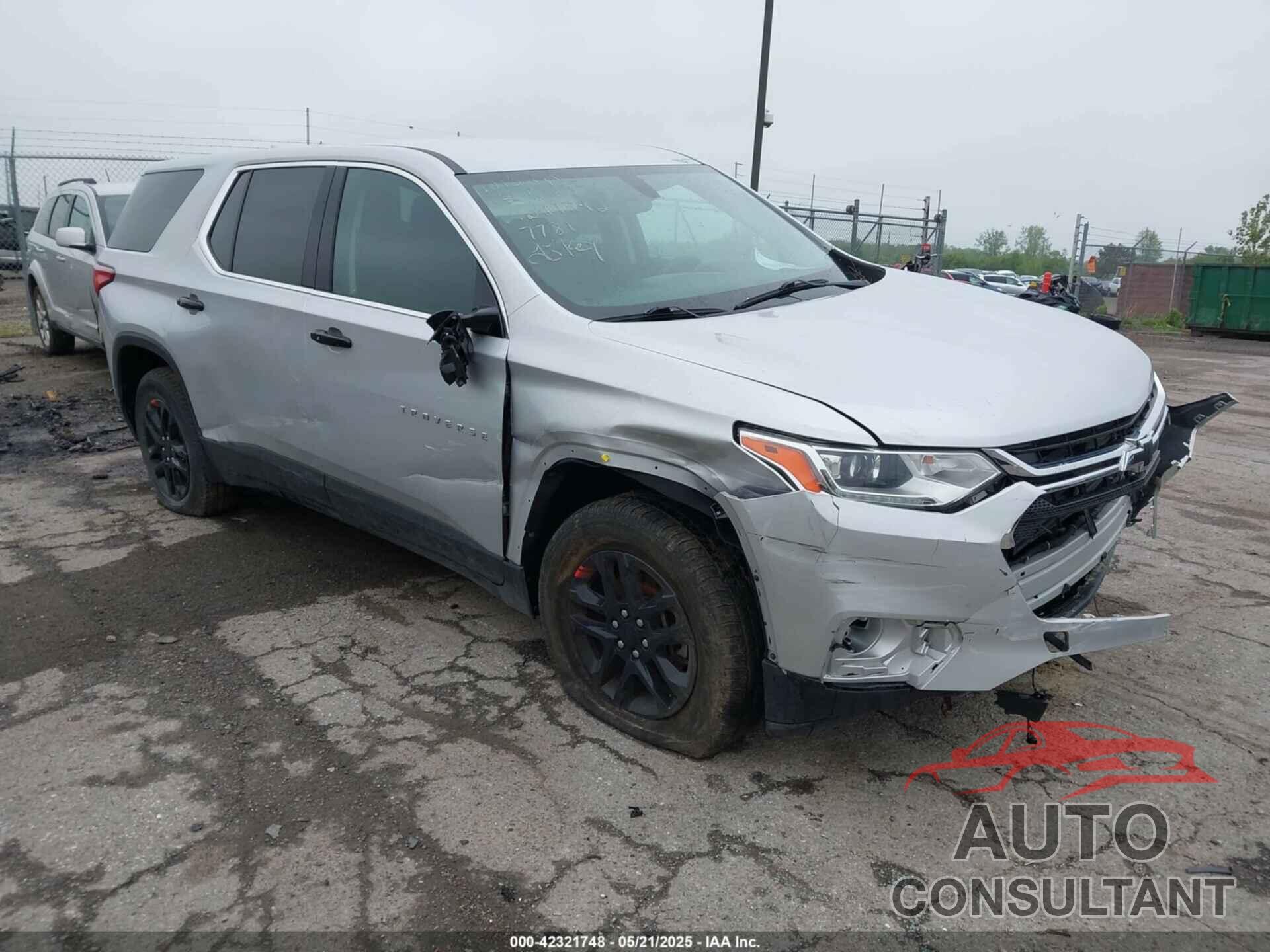 CHEVROLET TRAVERSE 2019 - 1GNERFKW8KJ281842