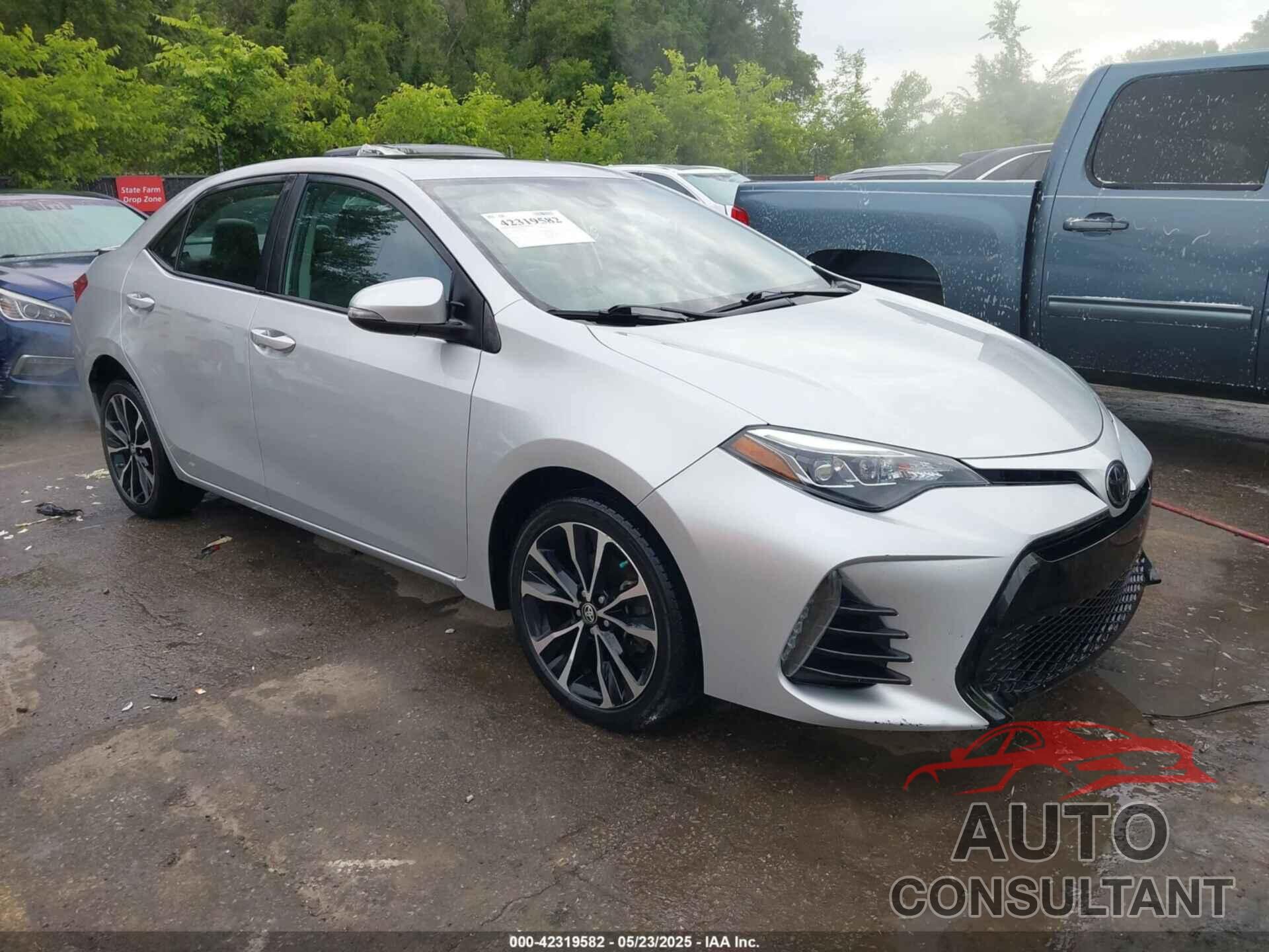 TOYOTA COROLLA 2018 - 5YFBURHE3JP812692